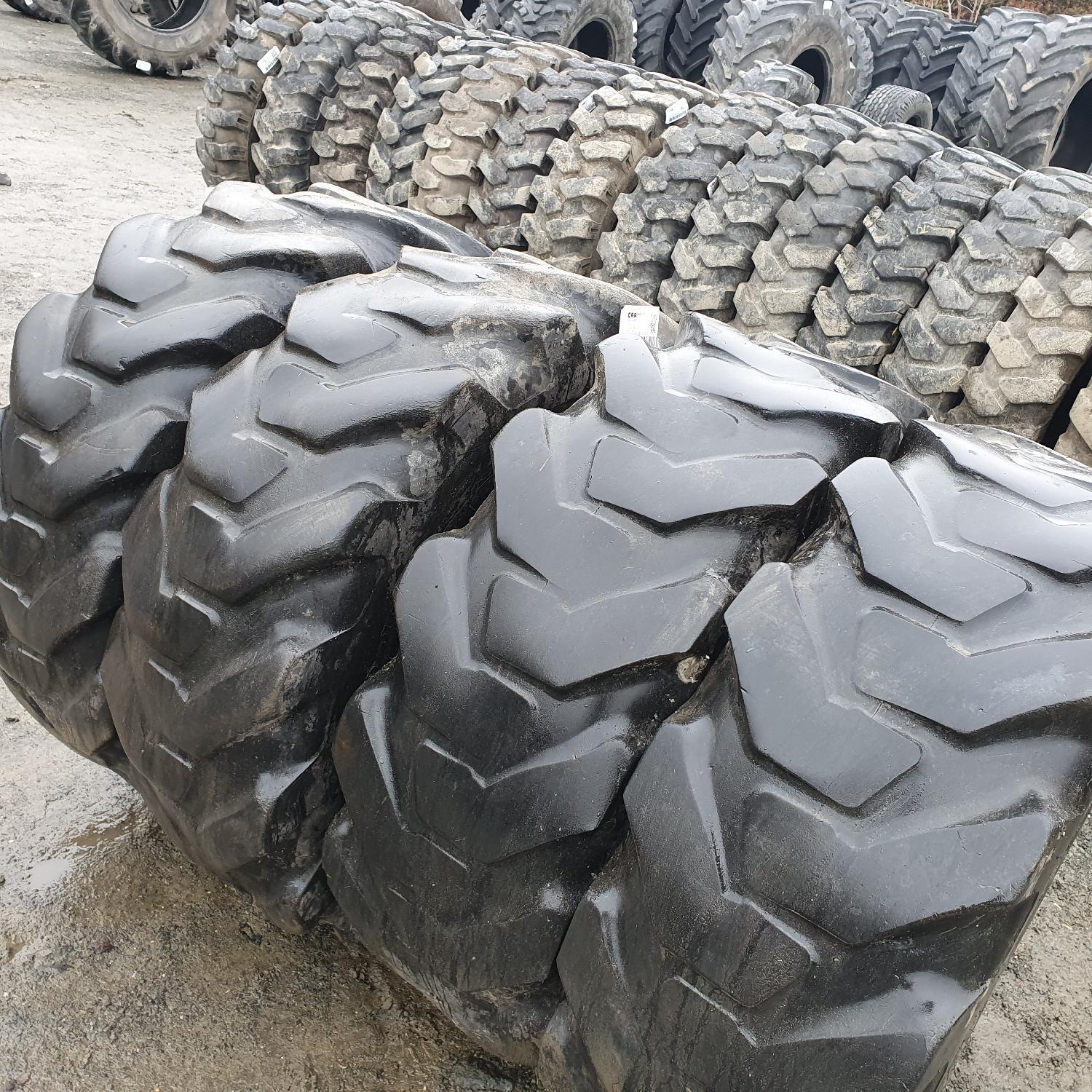  Cauciucuri 12.5/80-18 (12.5R18) Bkt