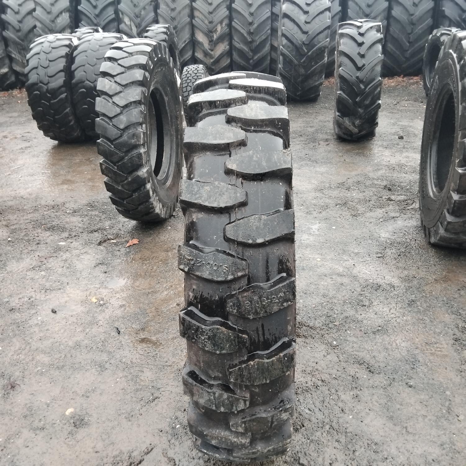  Cauciucuri 9.00-20  Grearoad