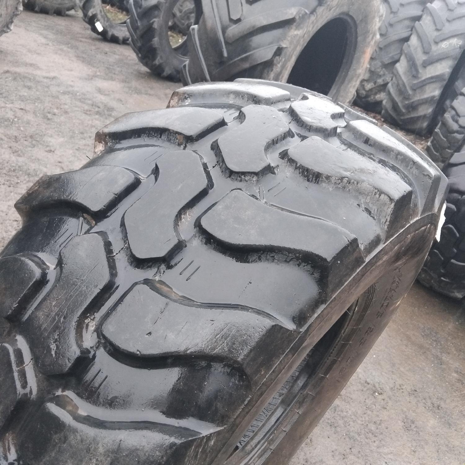  Cauciucuri 405/70R18  Dunlop