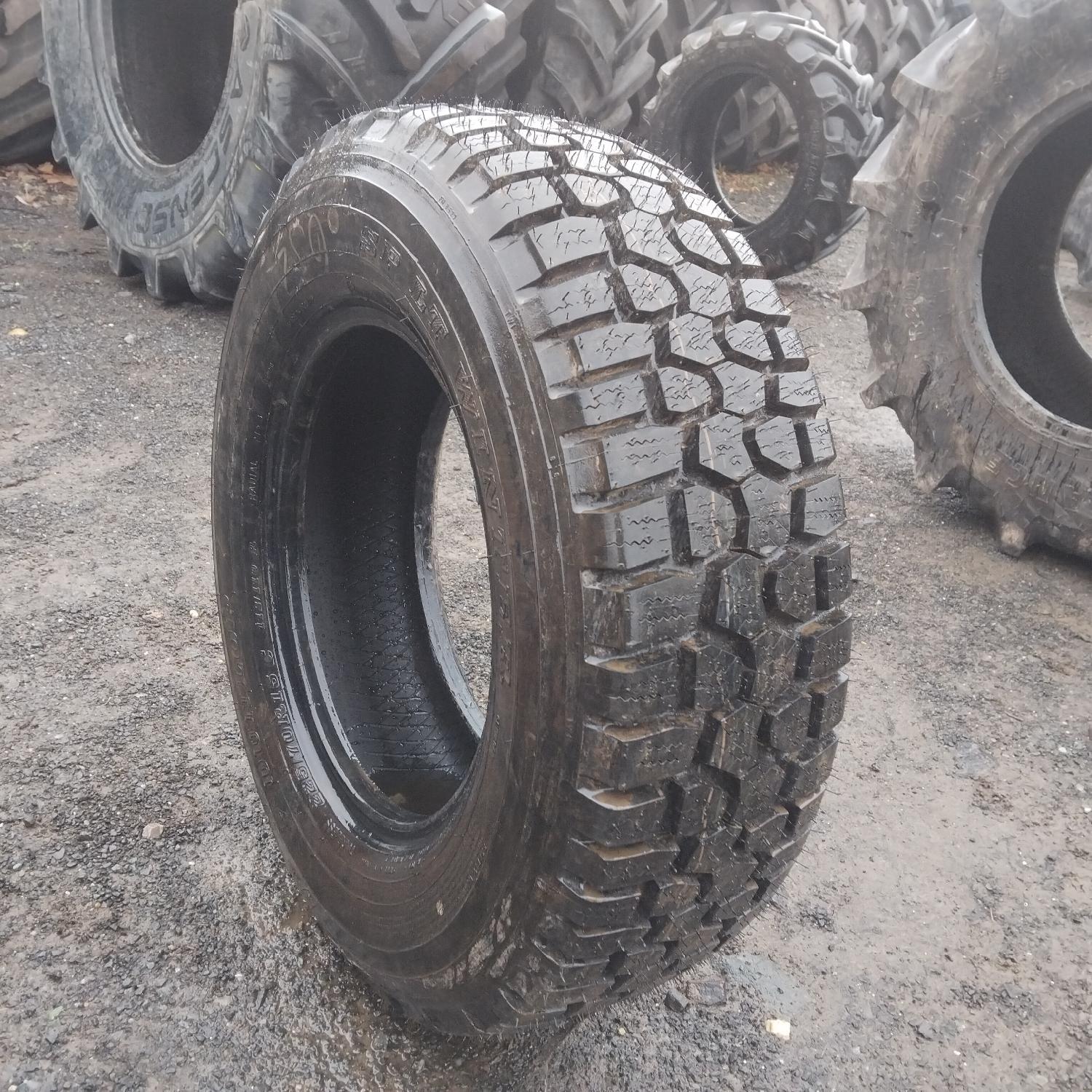  Cauciucuri 225/70R15C  Dunlop