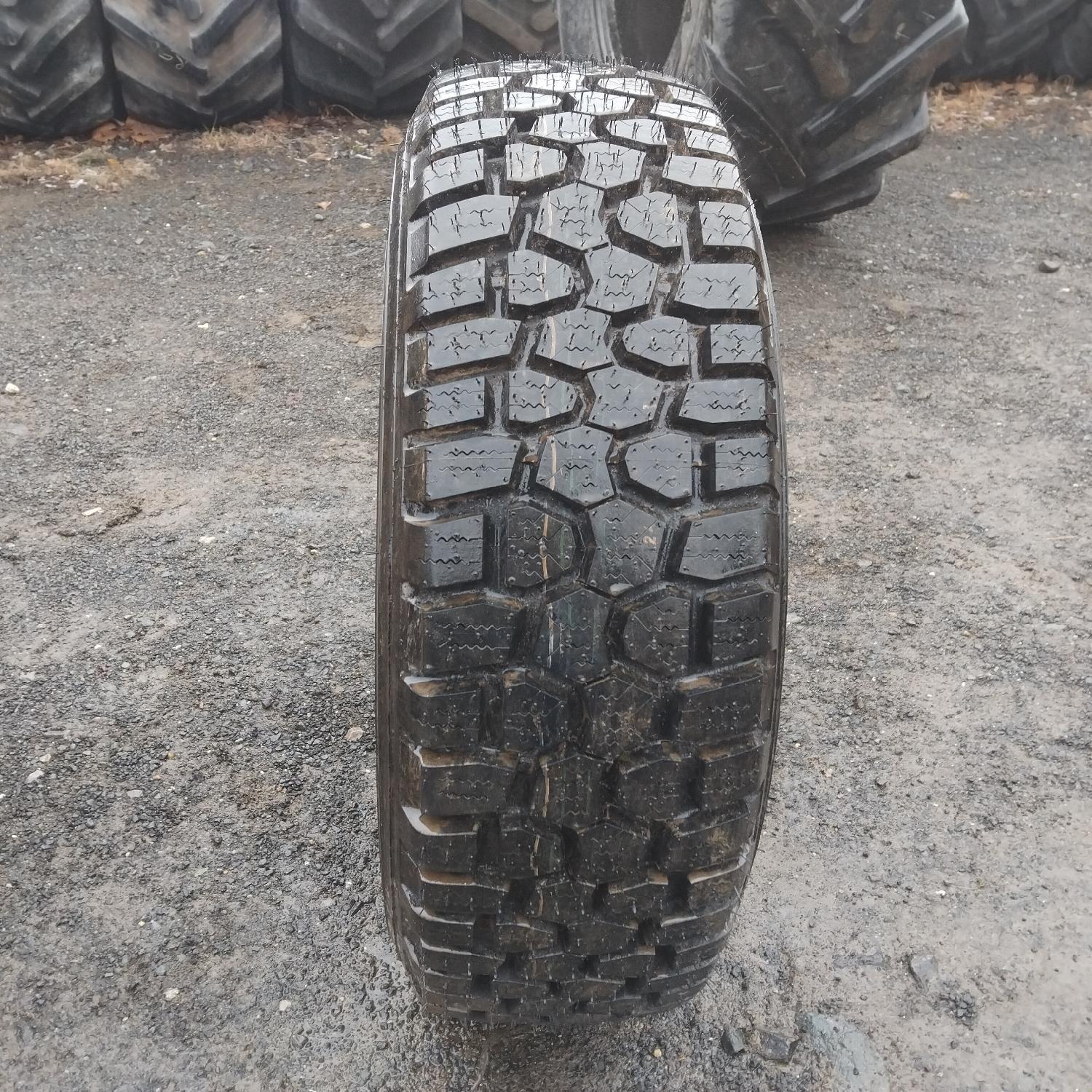  Cauciucuri 225/70R15C  Dunlop