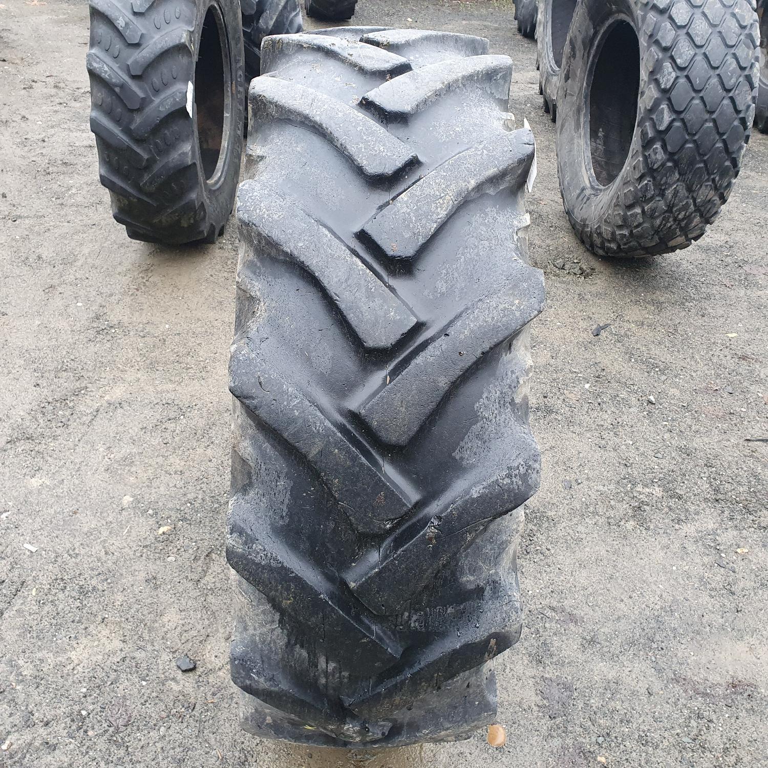  Cauciucuri 14.9R24 (380/85R24) Kormoran