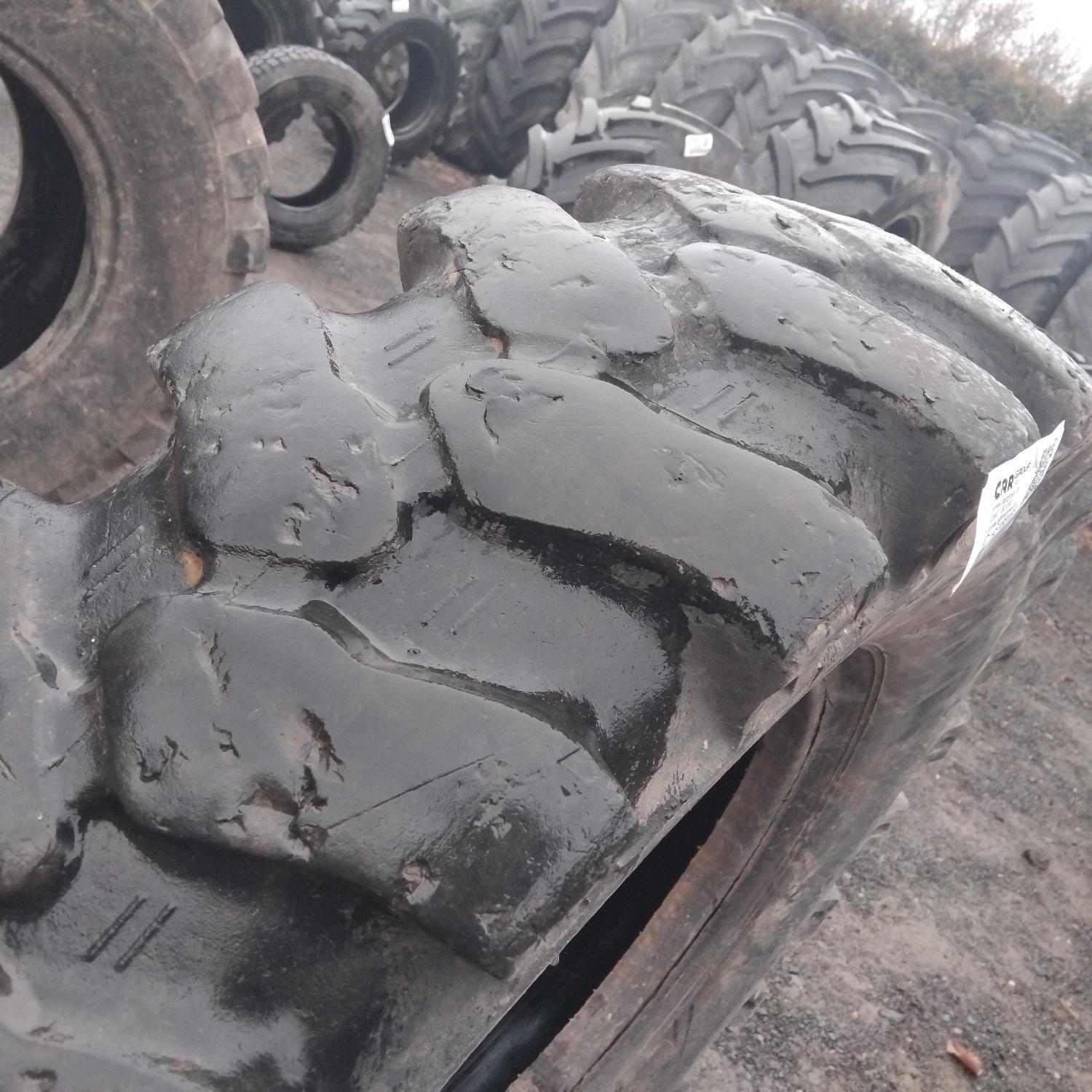  Cauciucuri 10.00-20  Universal