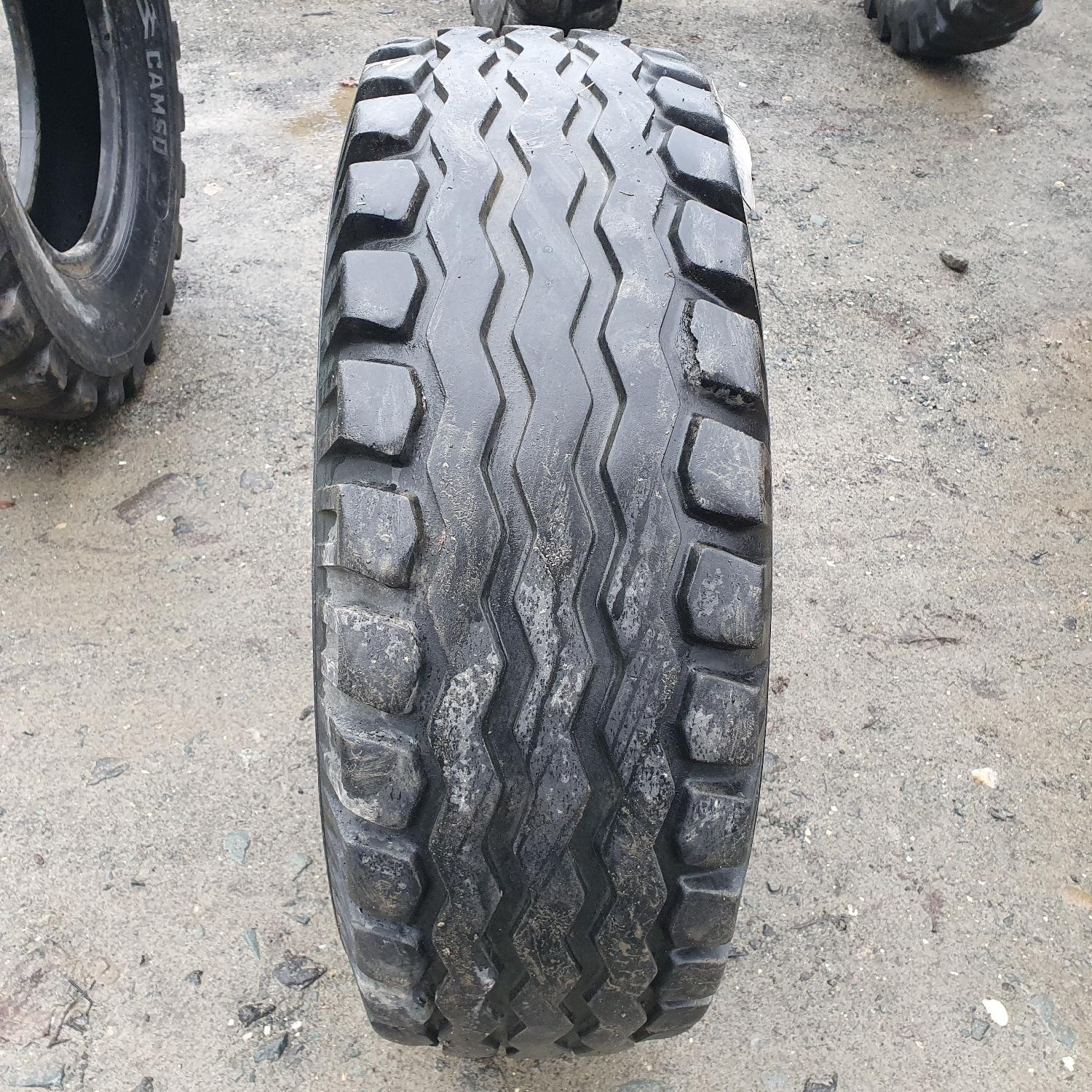  Cauciucuri 10.5/80-18 (10.5R18) Goodyear