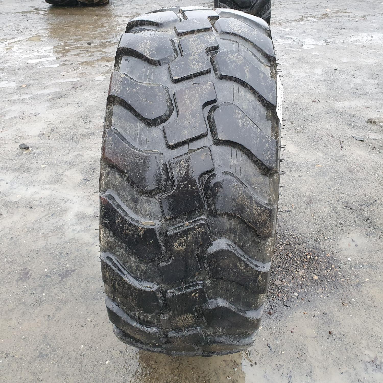  Cauciucuri 405/70R18  Alliance