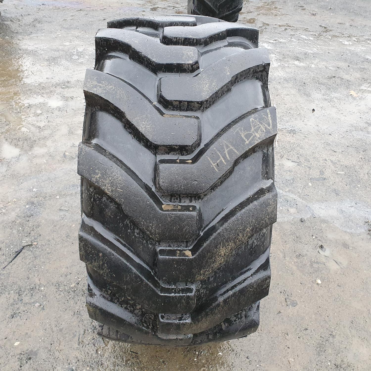  Cauciucuri 18-19.5  Ceat