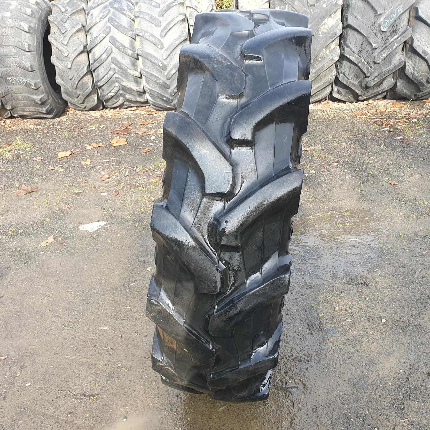  Cauciucuri 12.4R24 (320/85R24) Pirelli