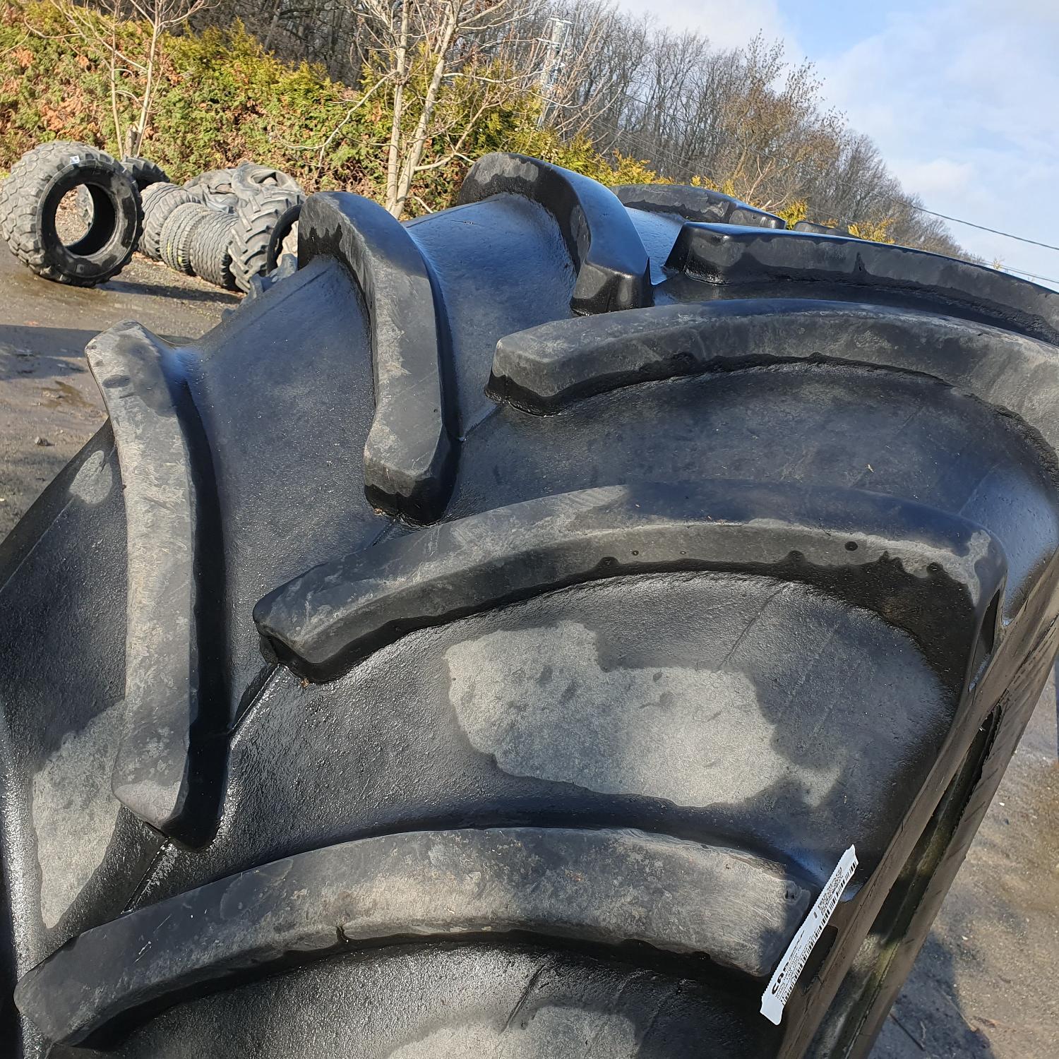  Cauciucuri 30.5R32  Dneproshina