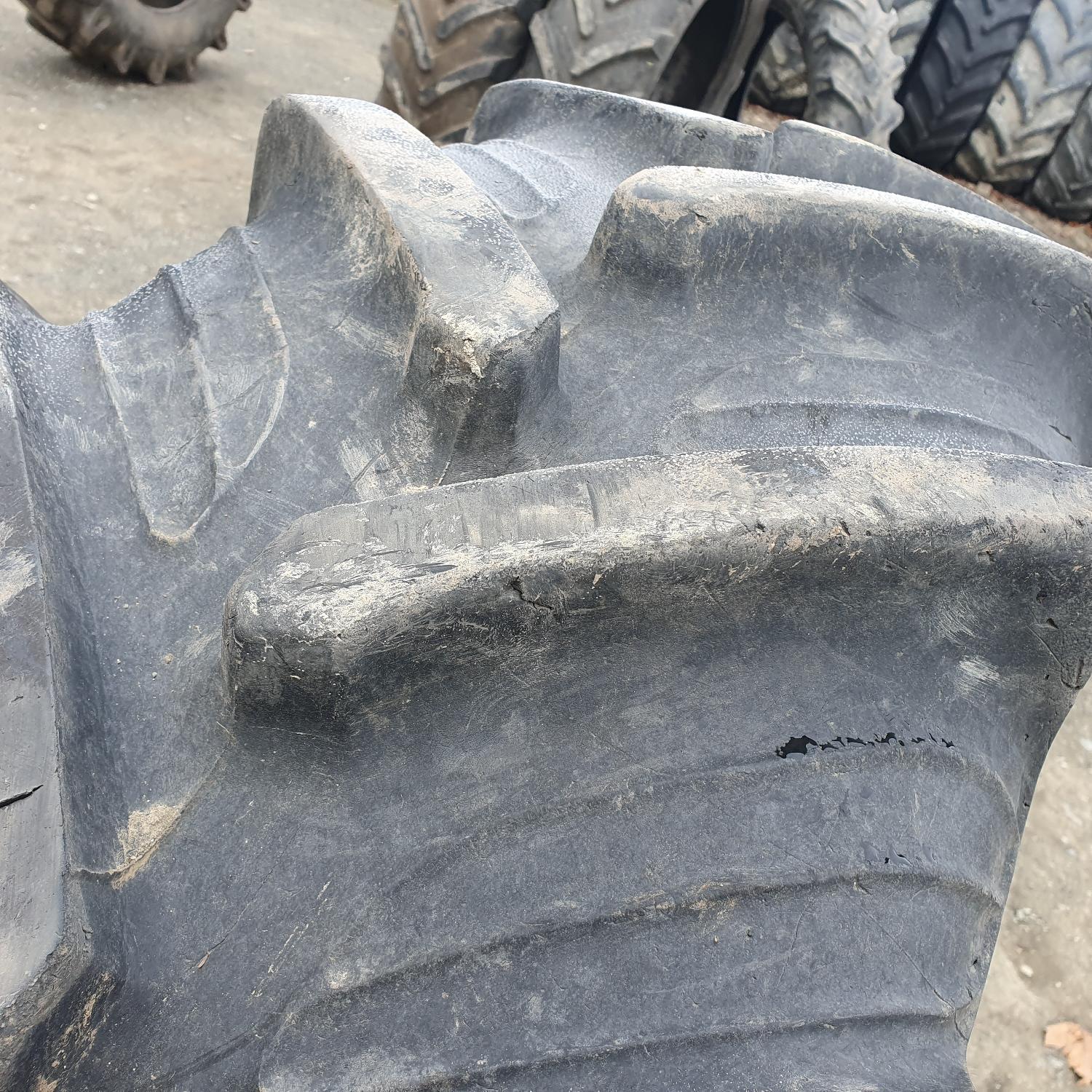  Cauciucuri 16.9R30 (420/85R30) Taurus