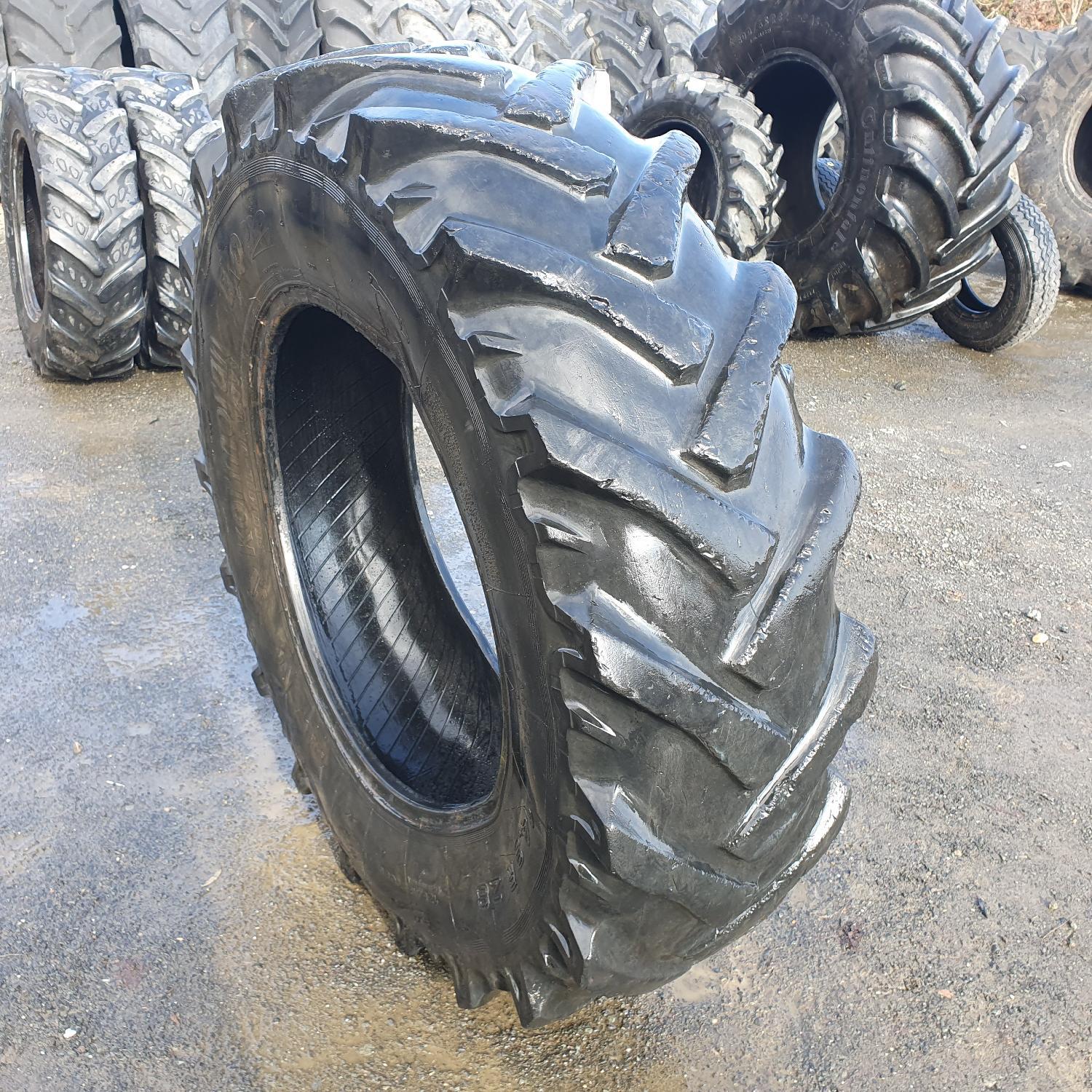  Cauciucuri 14.9R28 (380/85R28) Kormoran