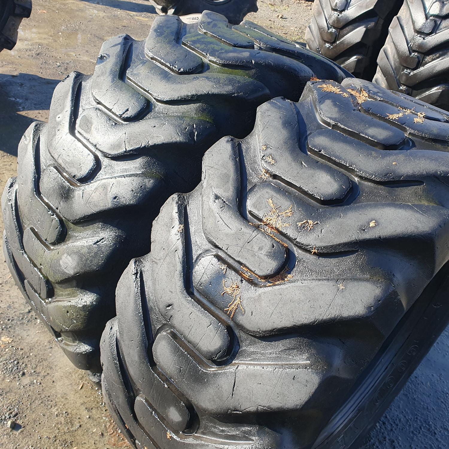  Cauciucuri 15-19.5  Goodyear