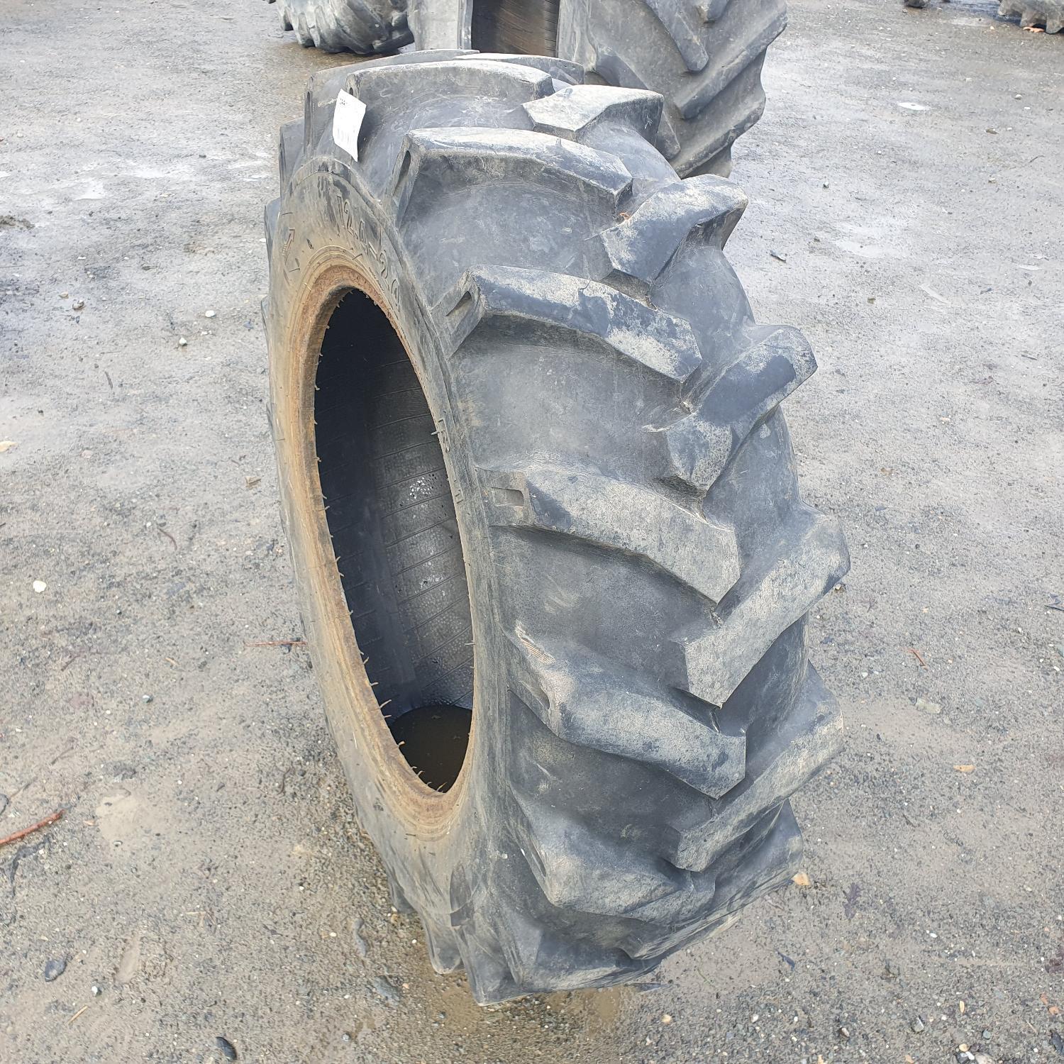  Cauciucuri 12.4-24 (320/85R24) Armour