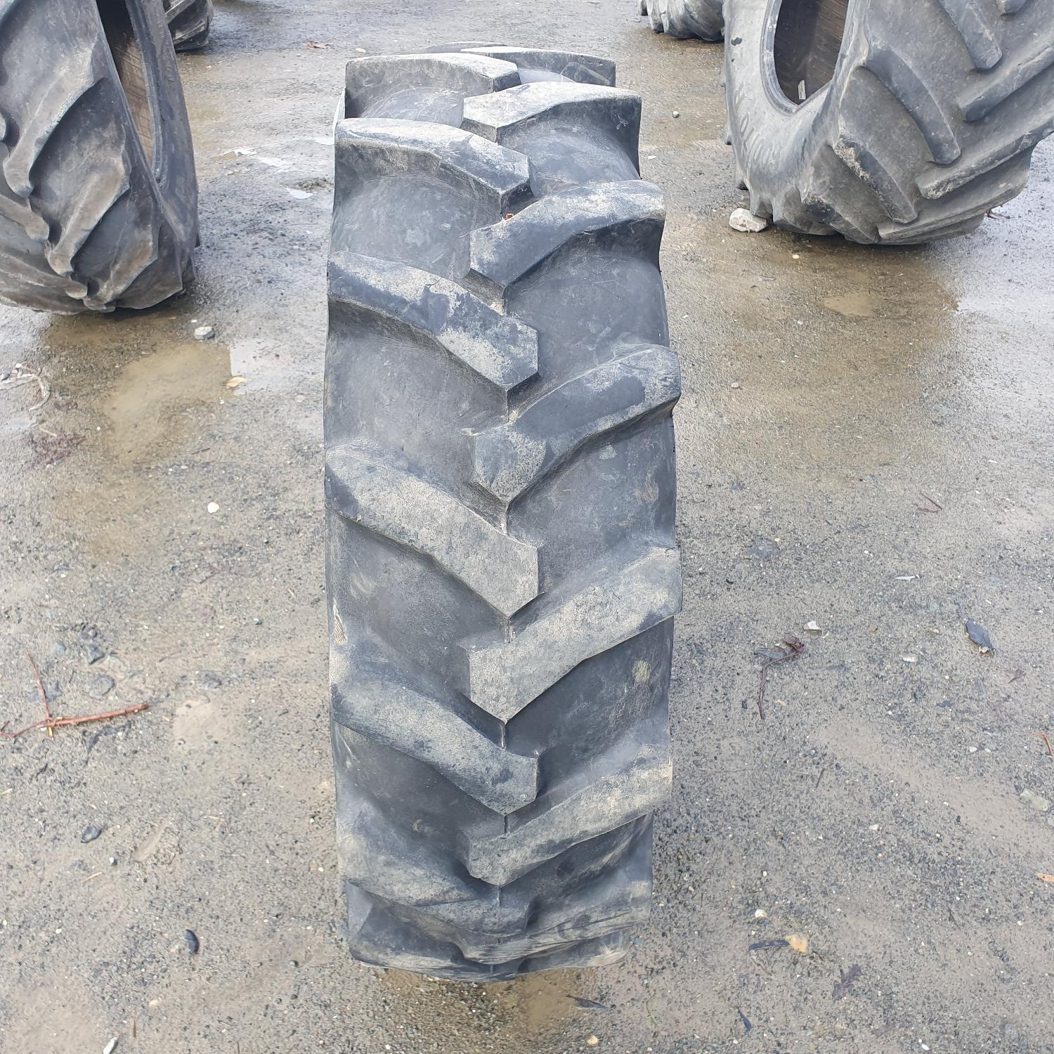  Cauciucuri 12.4-24 (320/85R24) Armour