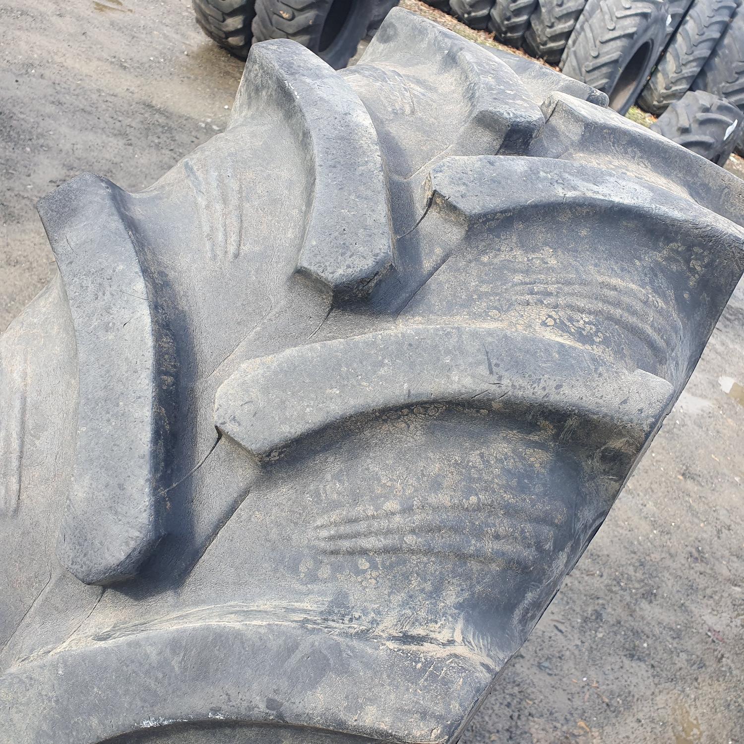  Cauciucuri 420/70R24  Ozka