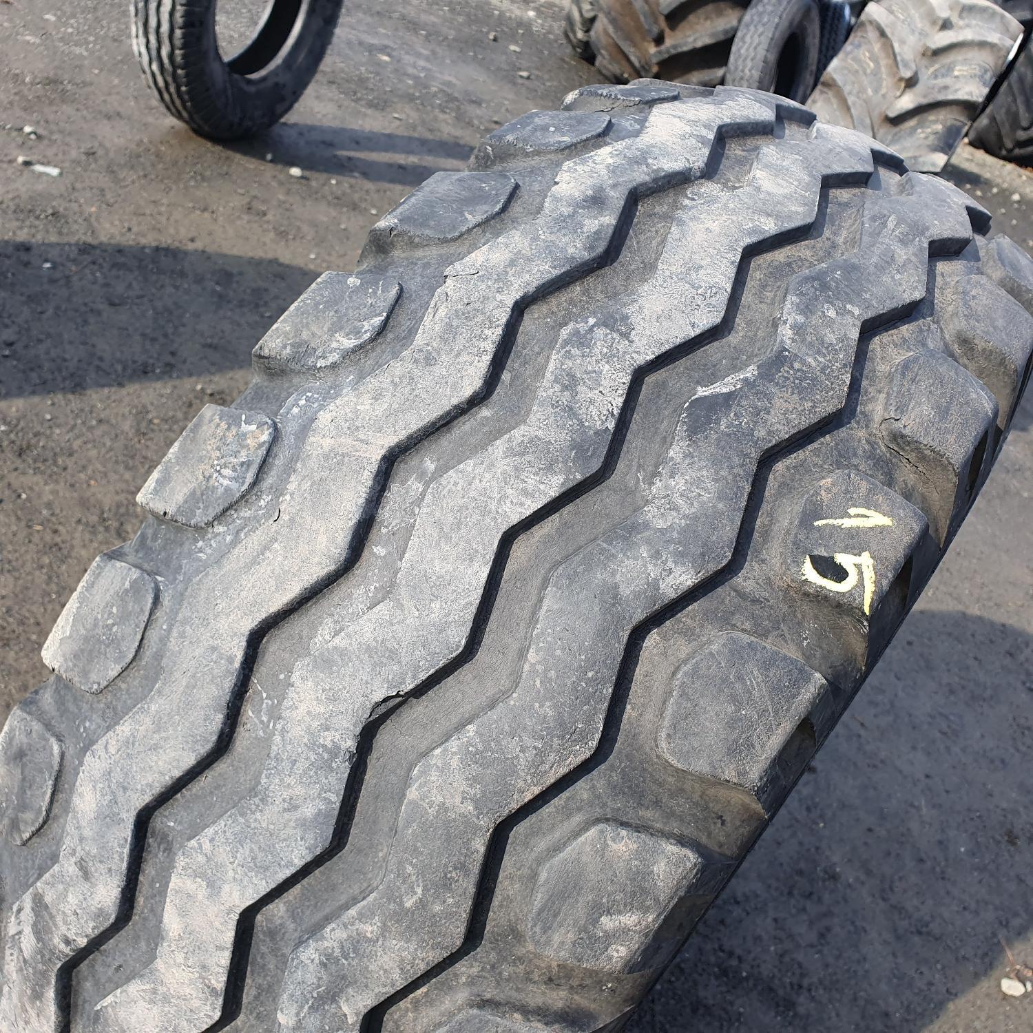  Cauciucuri 11.5/80-15.3  Fulda