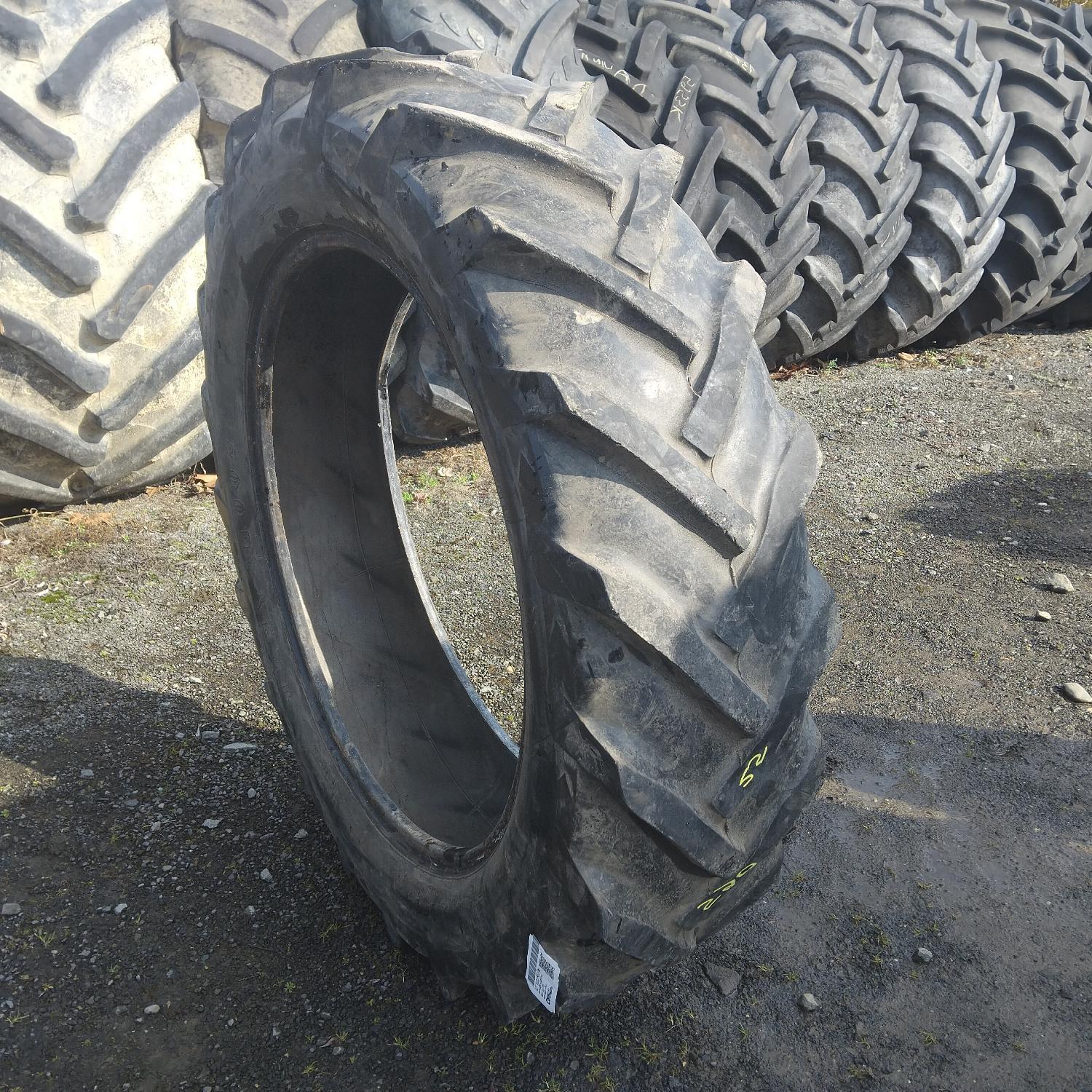  Cauciucuri 12.4-32 (320/85R32) Goodyear