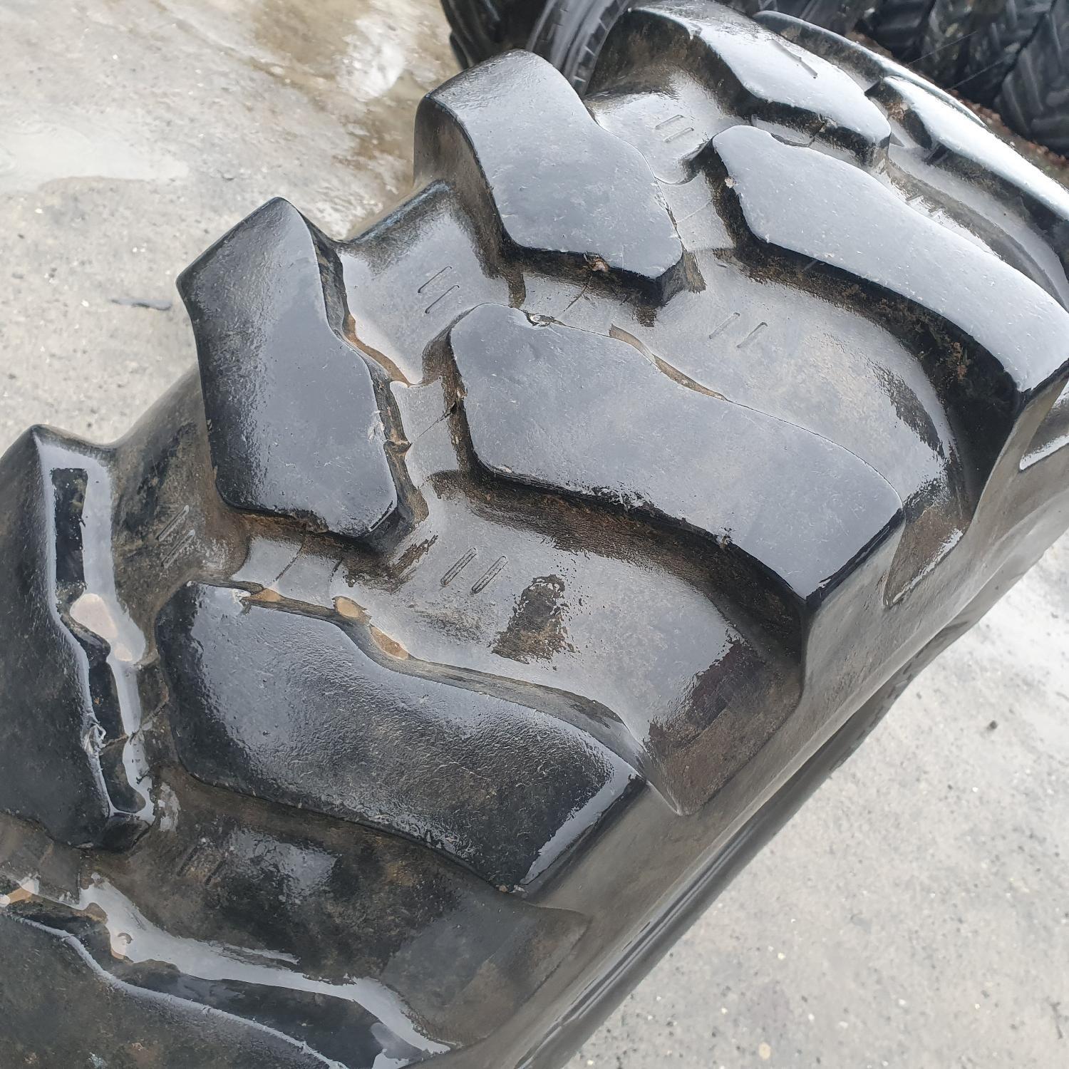  Cauciucuri 14.5-20 (365/80R20) Mitas