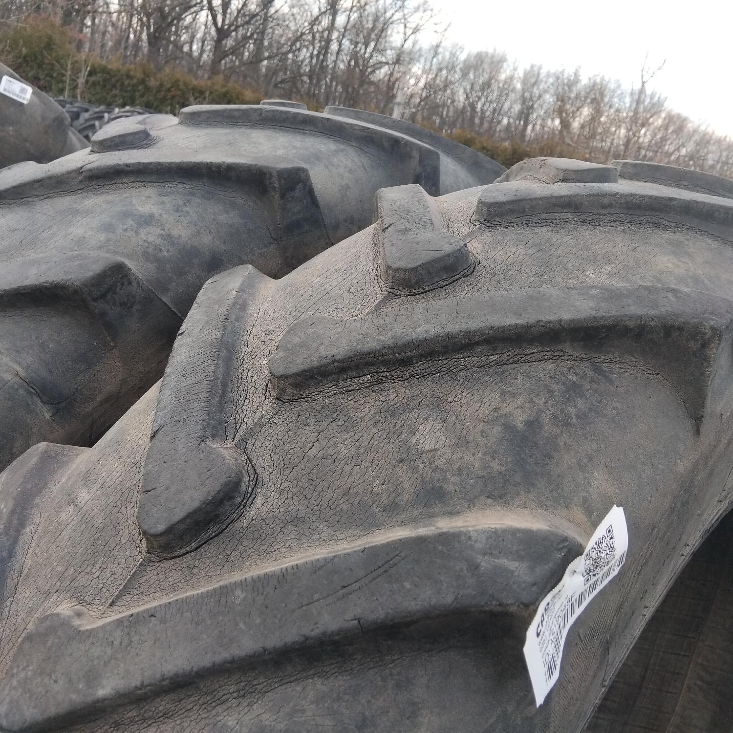  Cauciucuri 15.5-38 (400/75R38) Universal