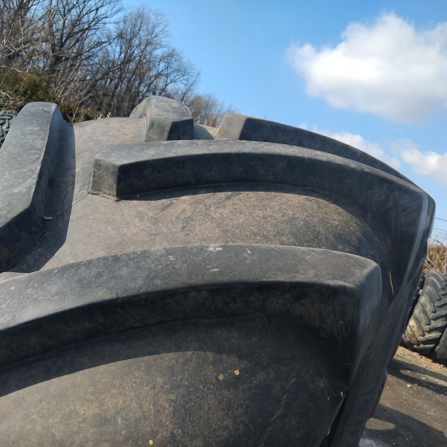  Cauciucuri 900/60R32  Michelin