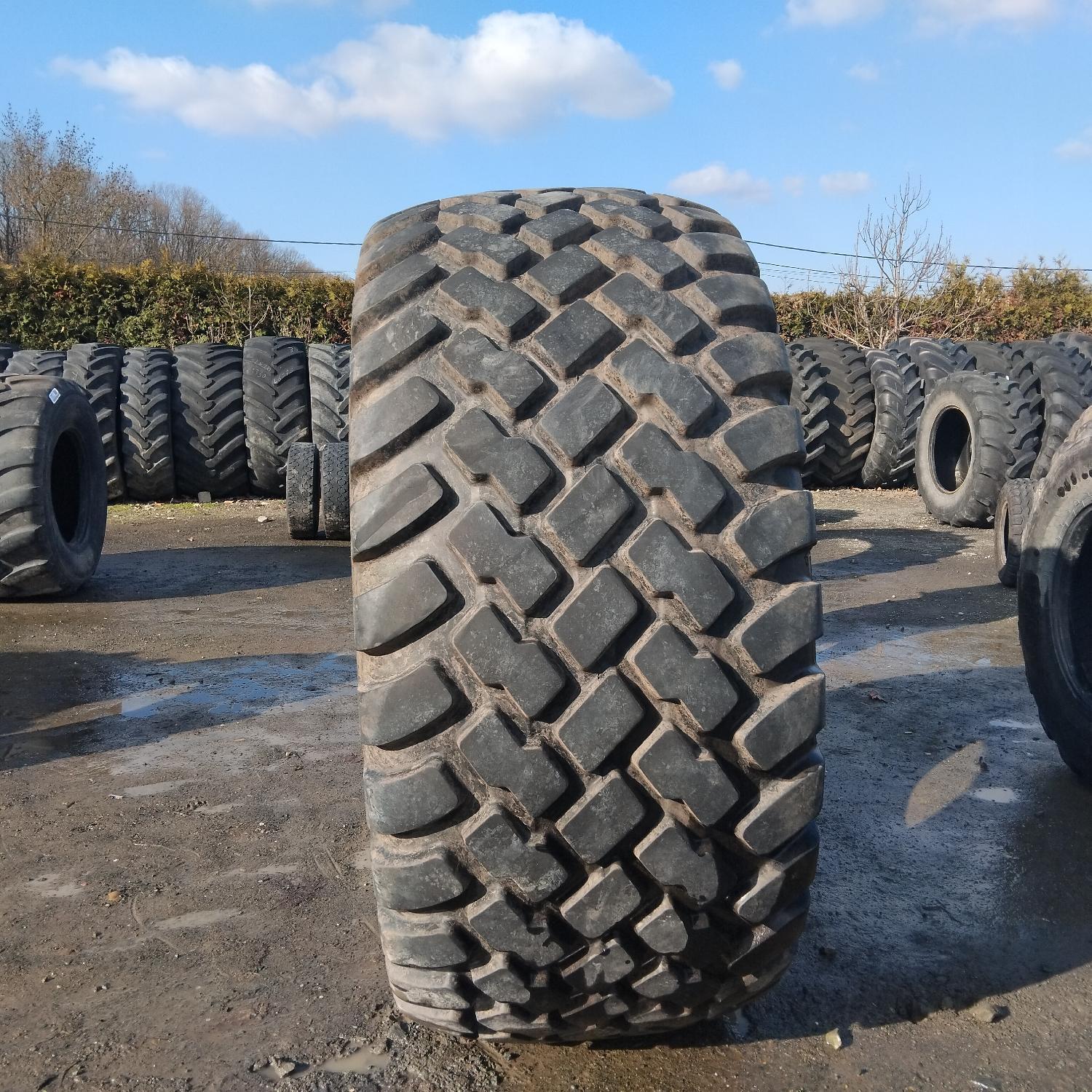  Cauciucuri 30.5R32  Bkt