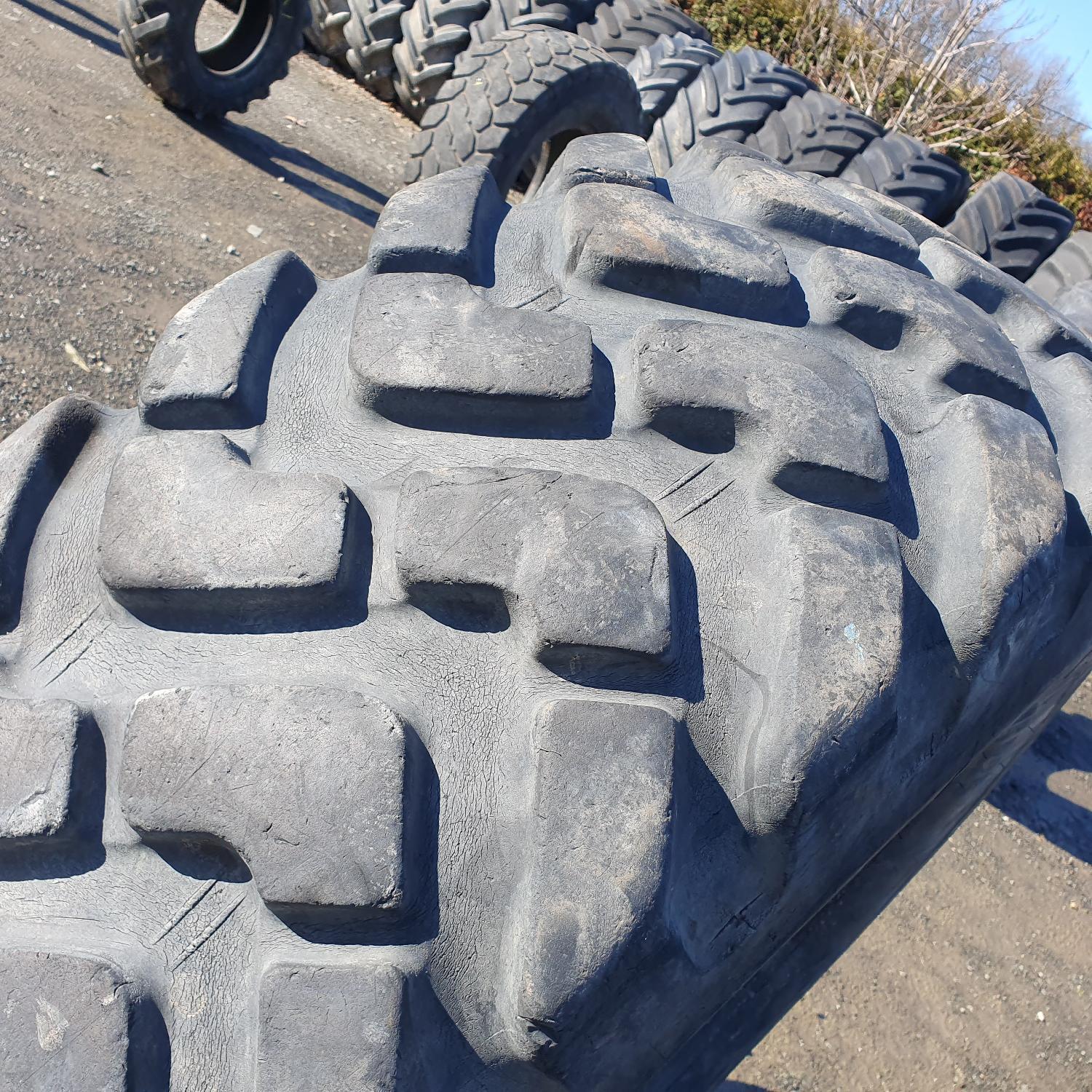  Cauciucuri 17.5R25  Michelin