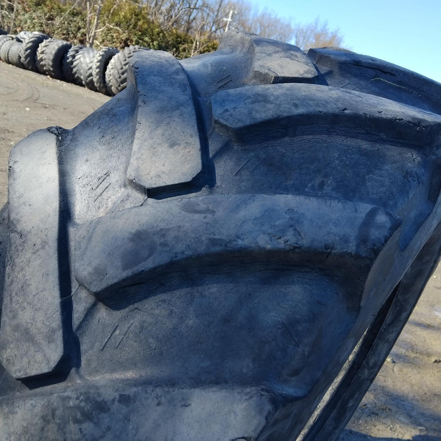  Cauciucuri 405/70-20 (16.0/70R20) Mitas