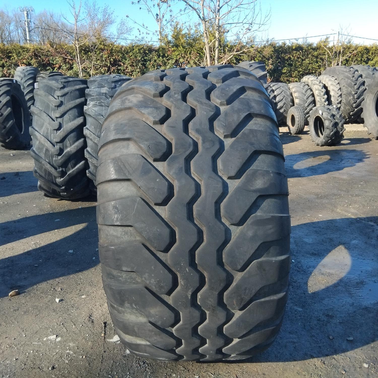  Cauciucuri 560/60-22.5  Vredestein