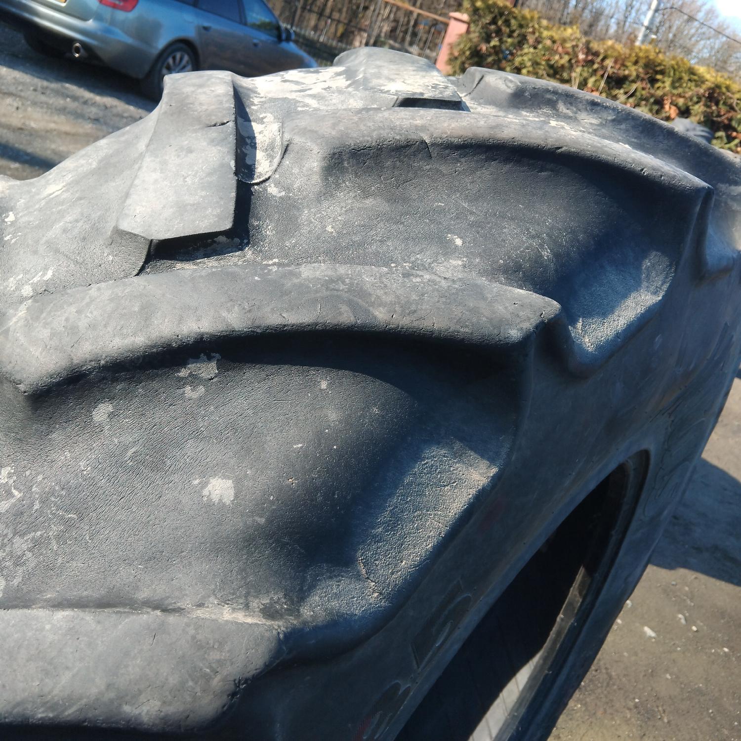  Cauciucuri 420/85R28 (16.9R28) Mitas