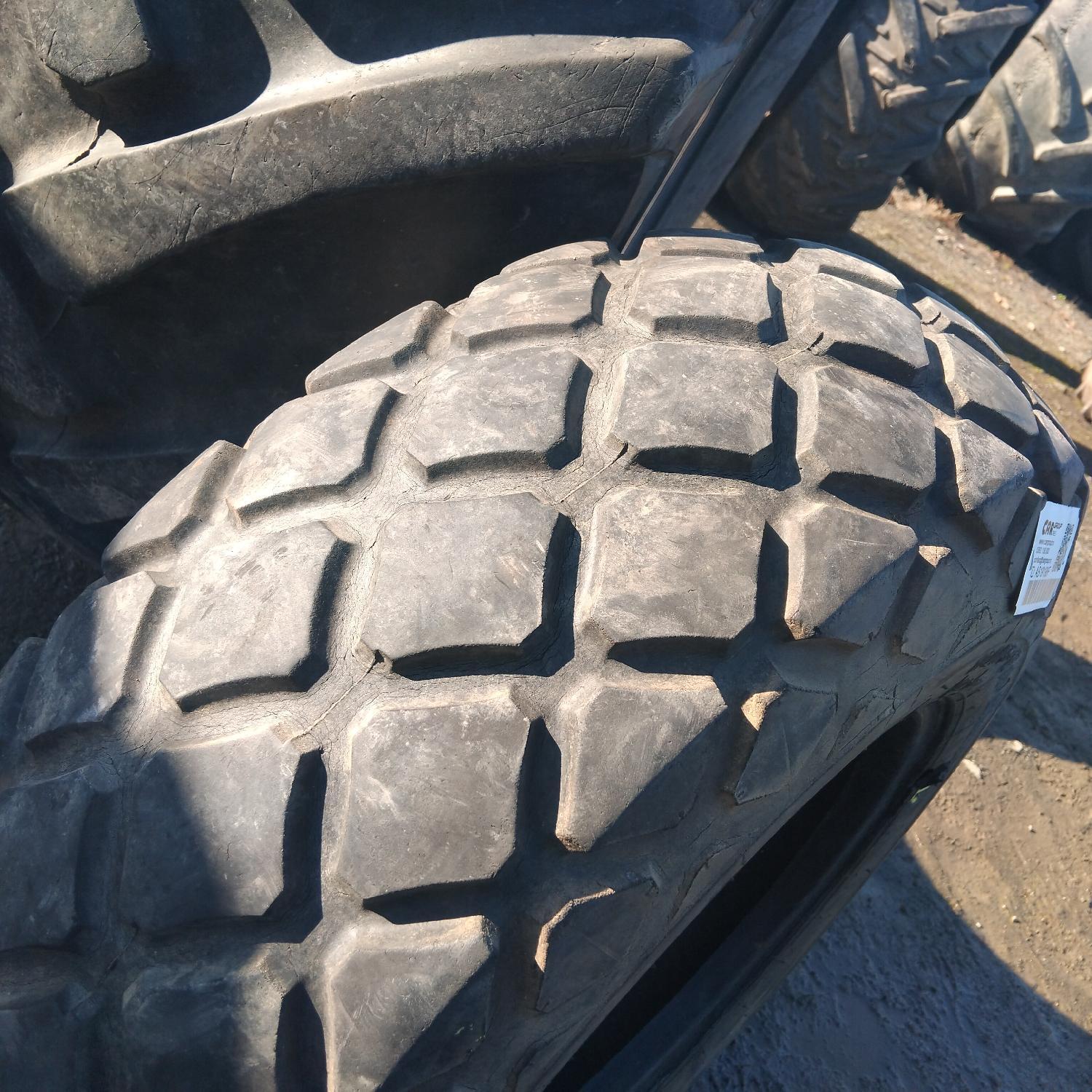  Cauciucuri 10.0/75-15  Semperit