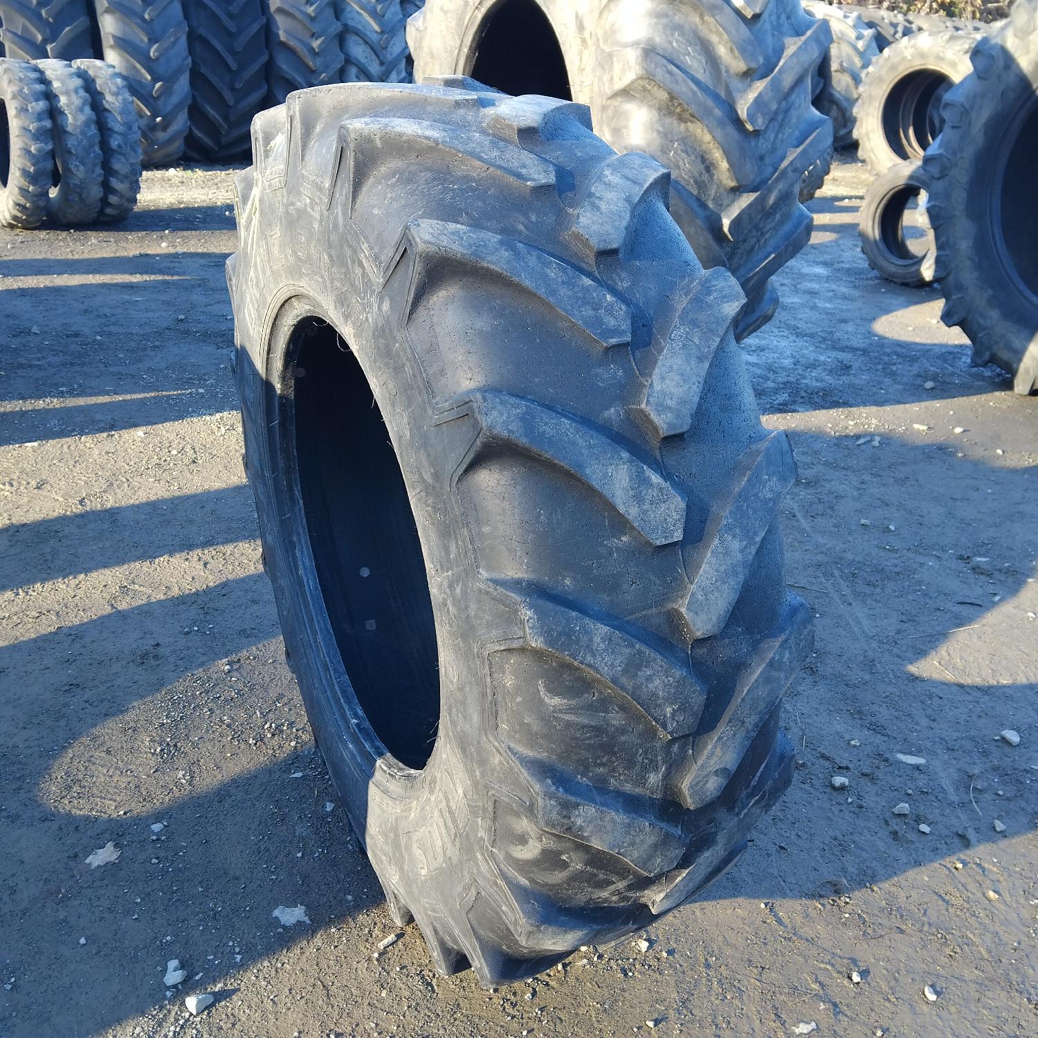 Cauciucuri 340/85R24 (13.6R24) Mitas