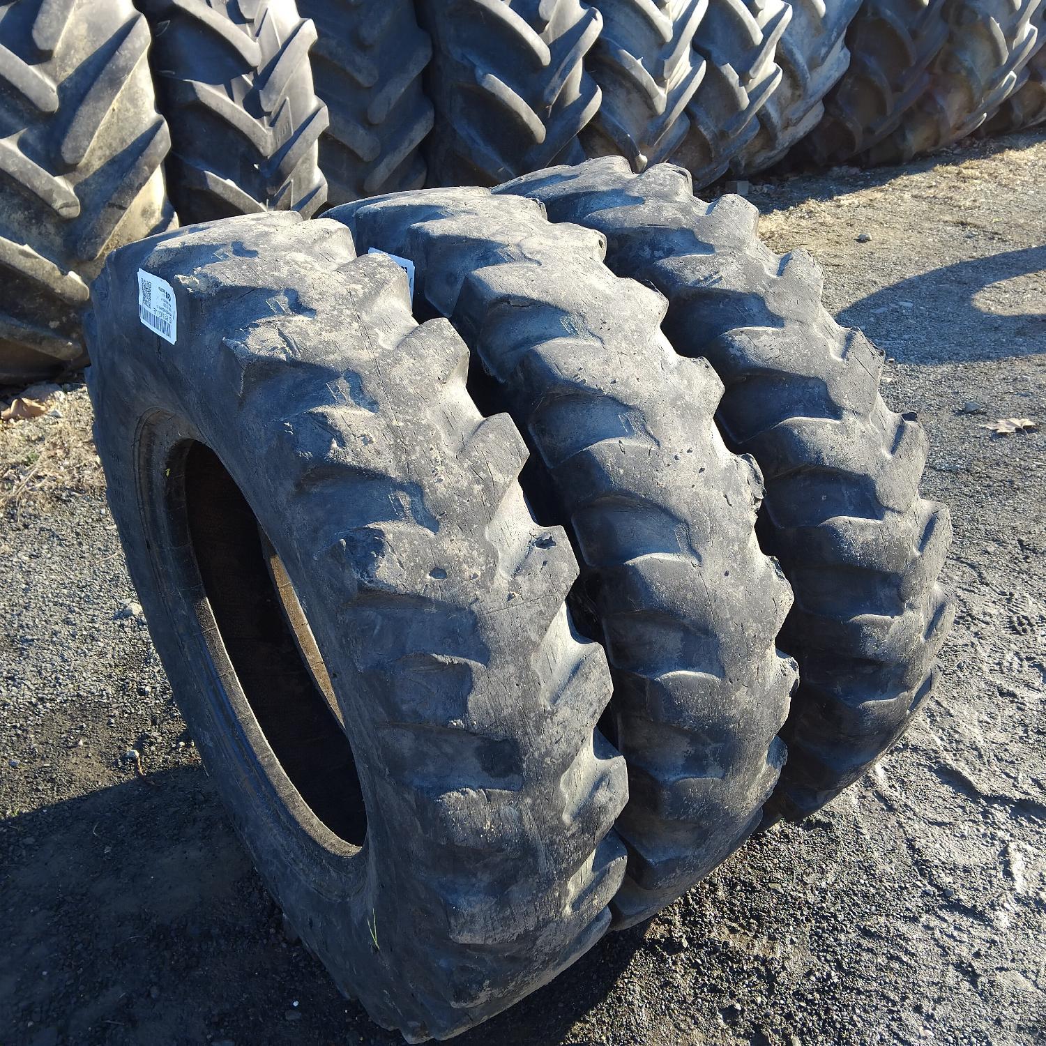  Cauciucuri 8.25-20  Mitas