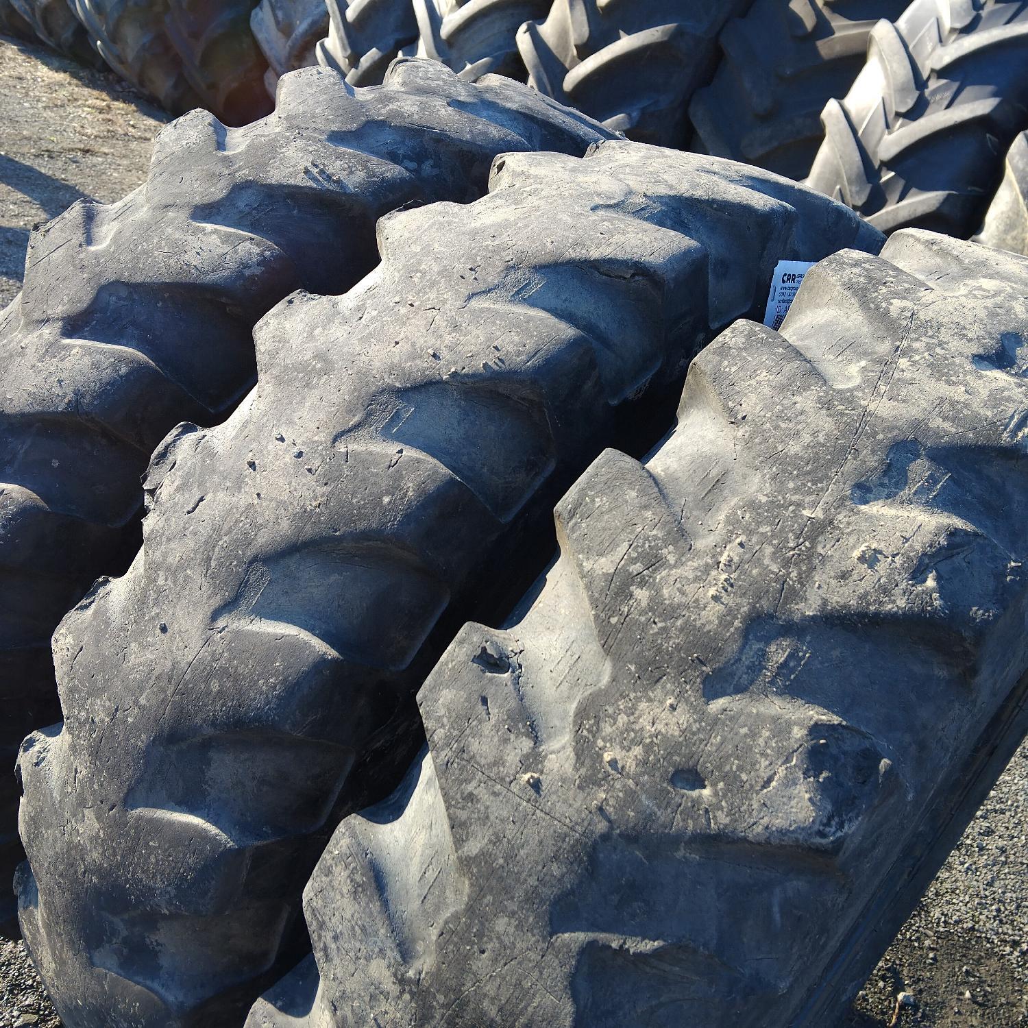  Cauciucuri 8.25-20  Mitas