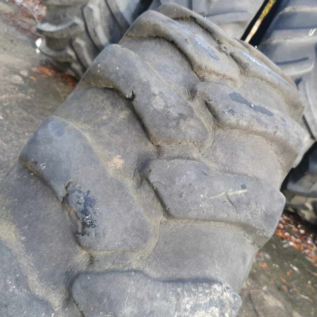  Cauciucuri 14.5-20 (365/80R20) Mitas