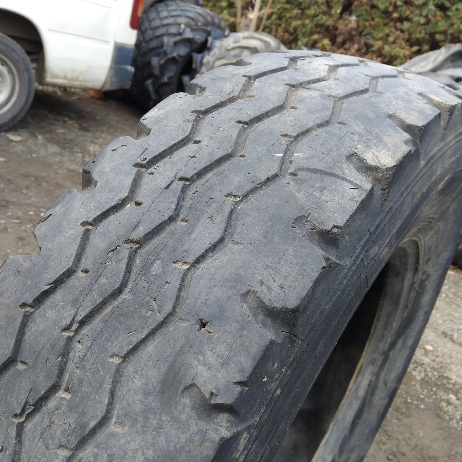  Cauciucuri 10R22.5  Michelin