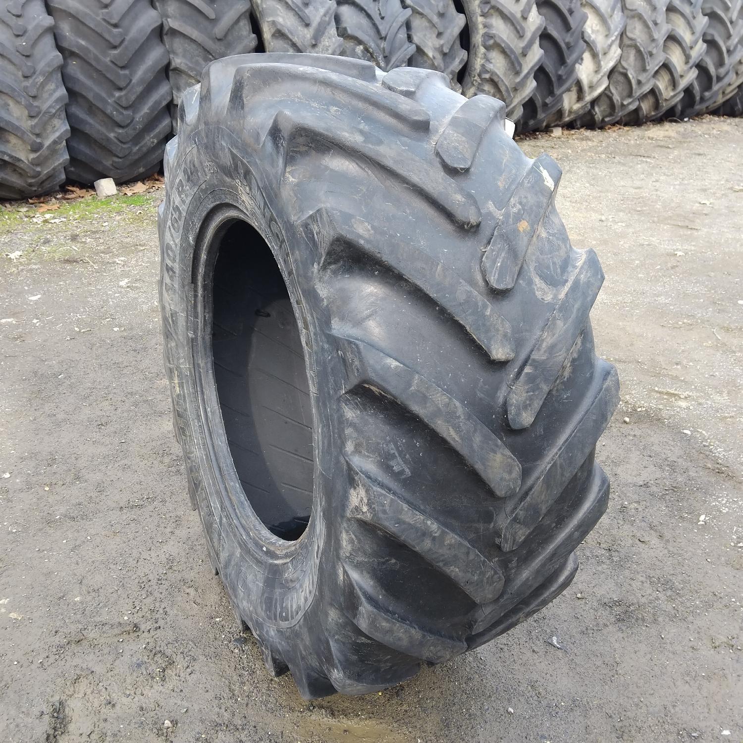  Cauciucuri 440/65R24  Michelin