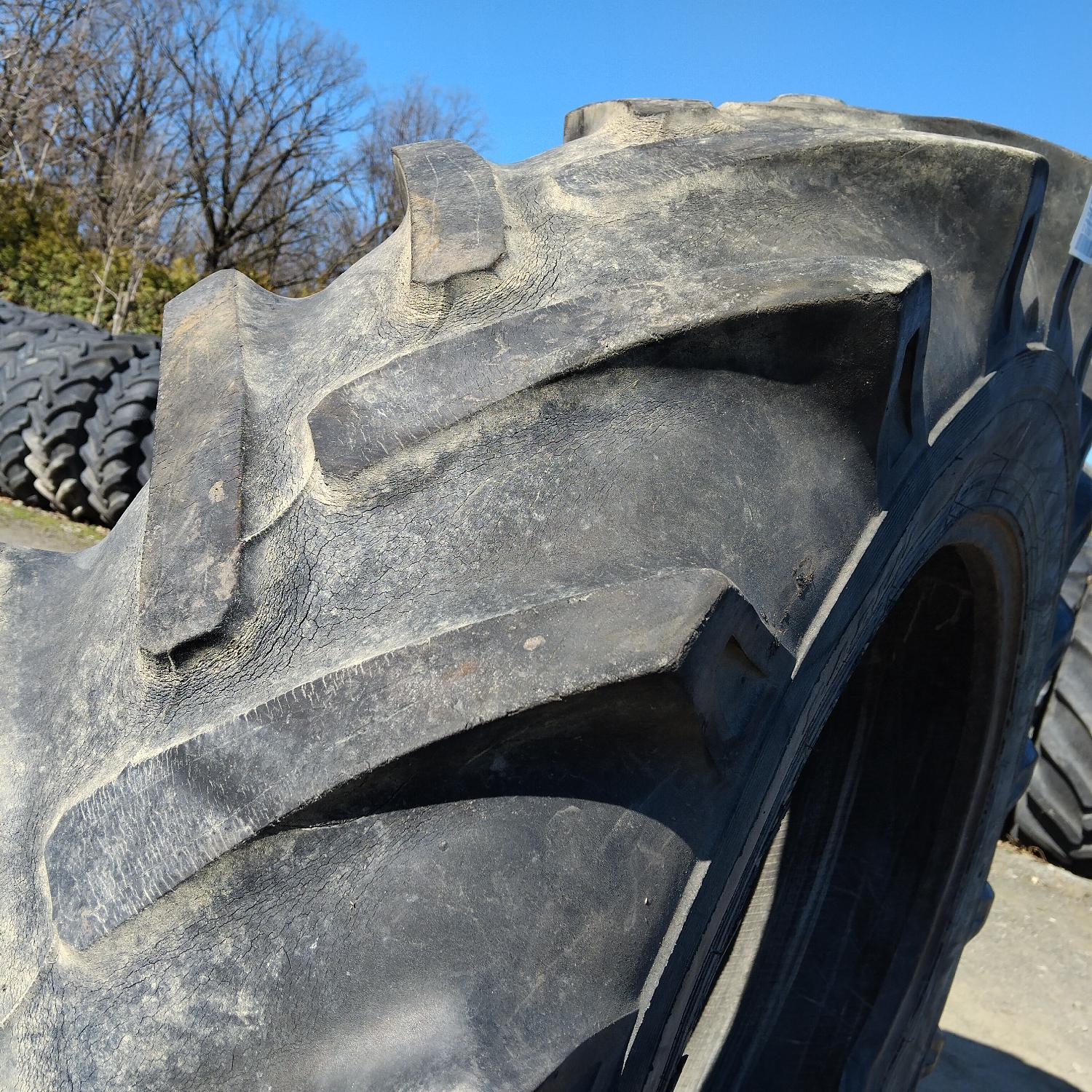  Cauciucuri 16.9R34 (420/85R34) Dunlop