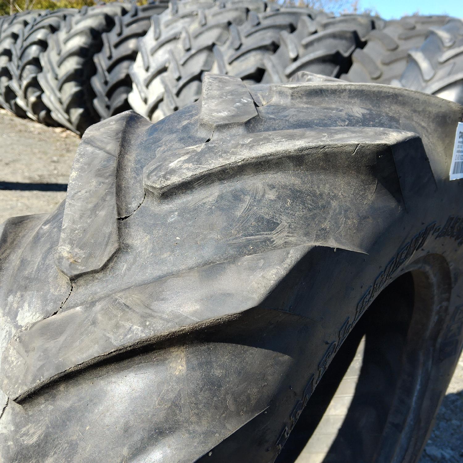  Cauciucuri 10.5/80-18 (10.5R18) Bkt