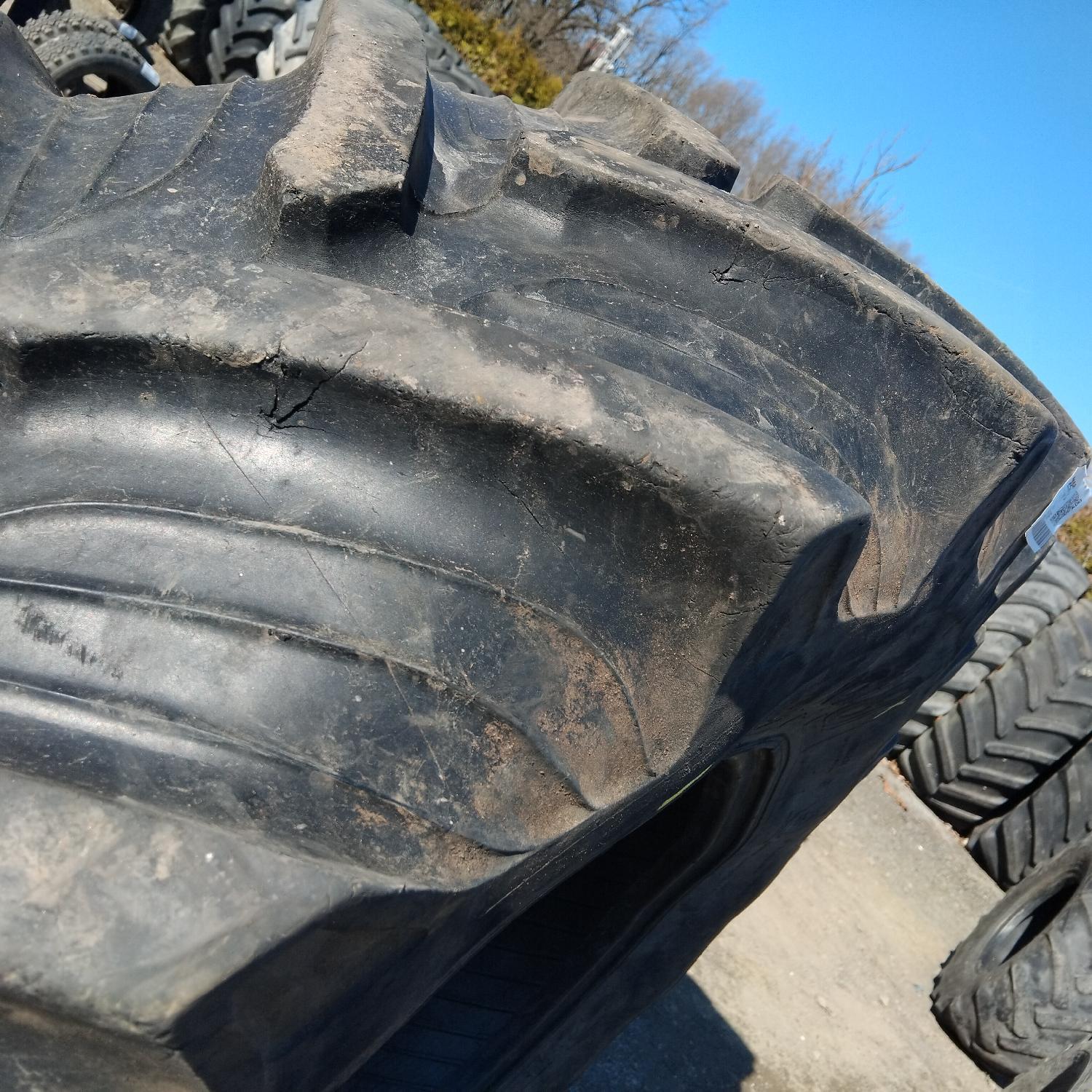  Cauciucuri 16.9R30 (420/85R30) Taurus