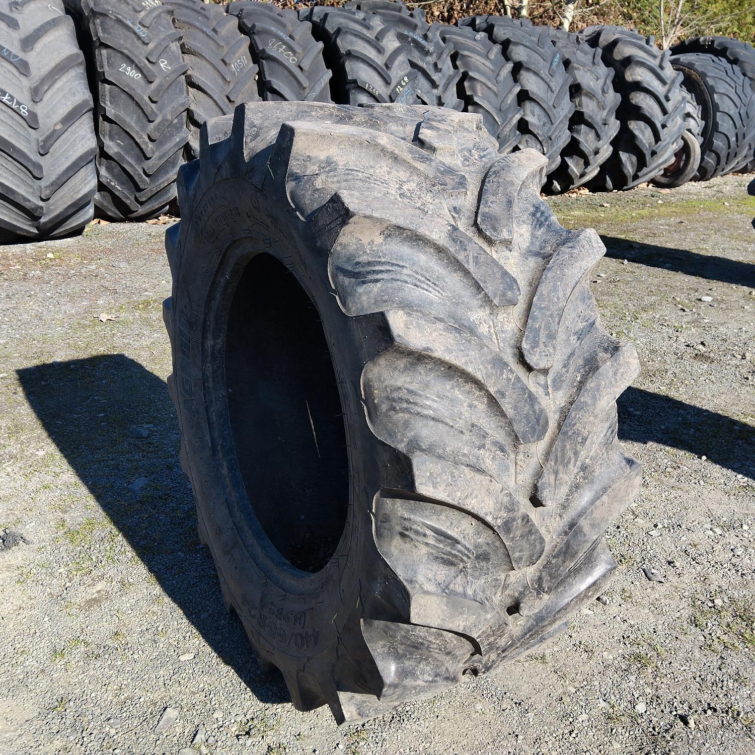  Cauciucuri 440/65R24  Seha