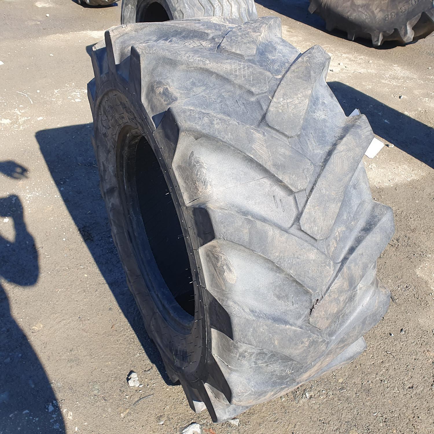 Cauciucuri 405/70-20 (16.0/70R20) Mitas