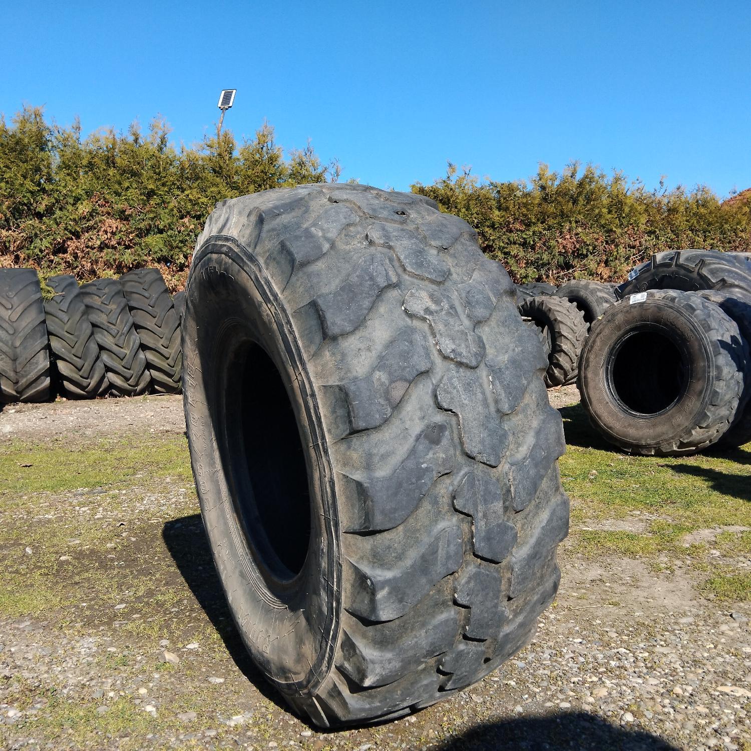  Cauciucuri 405/70R18  Mitas