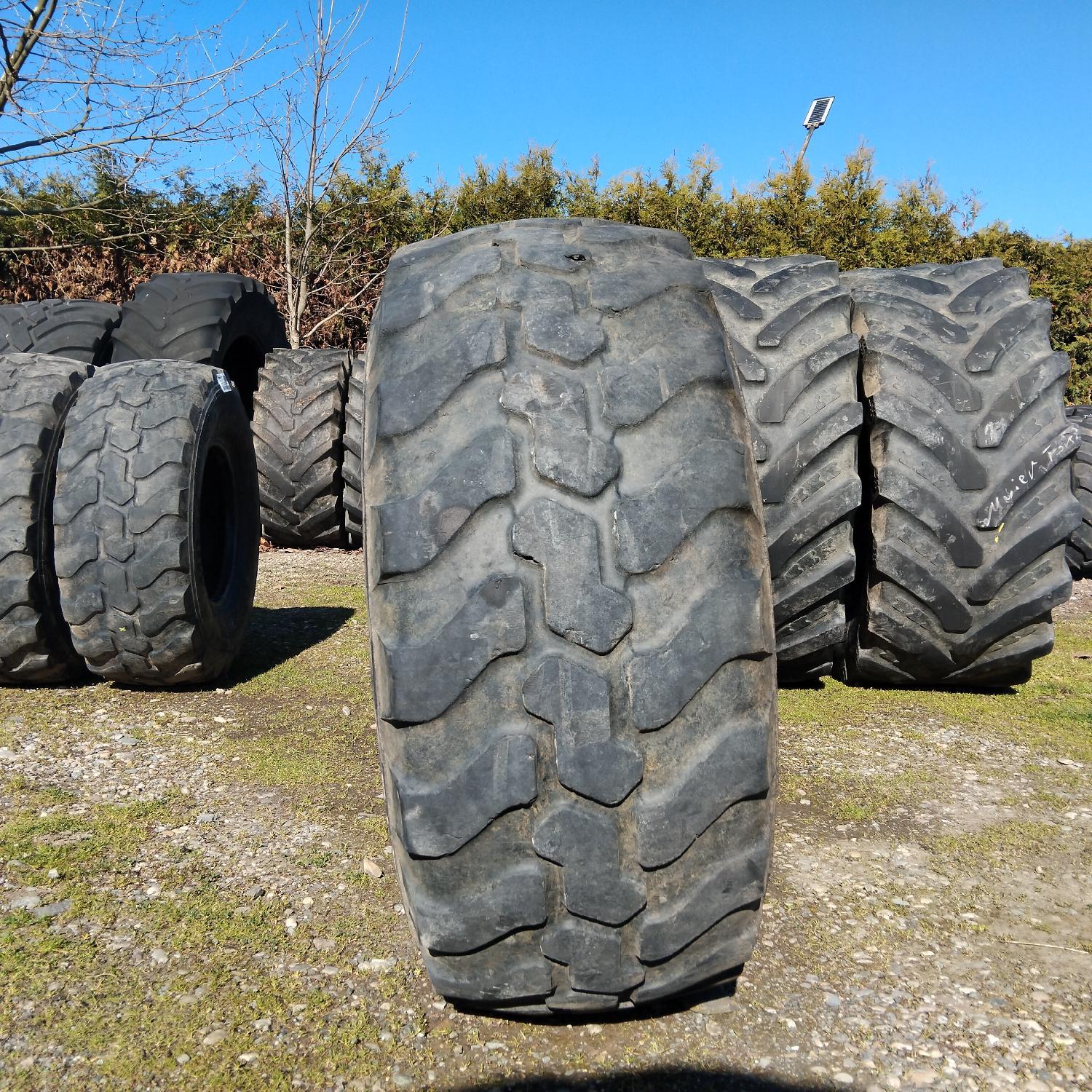  Cauciucuri 405/70R18  Mitas