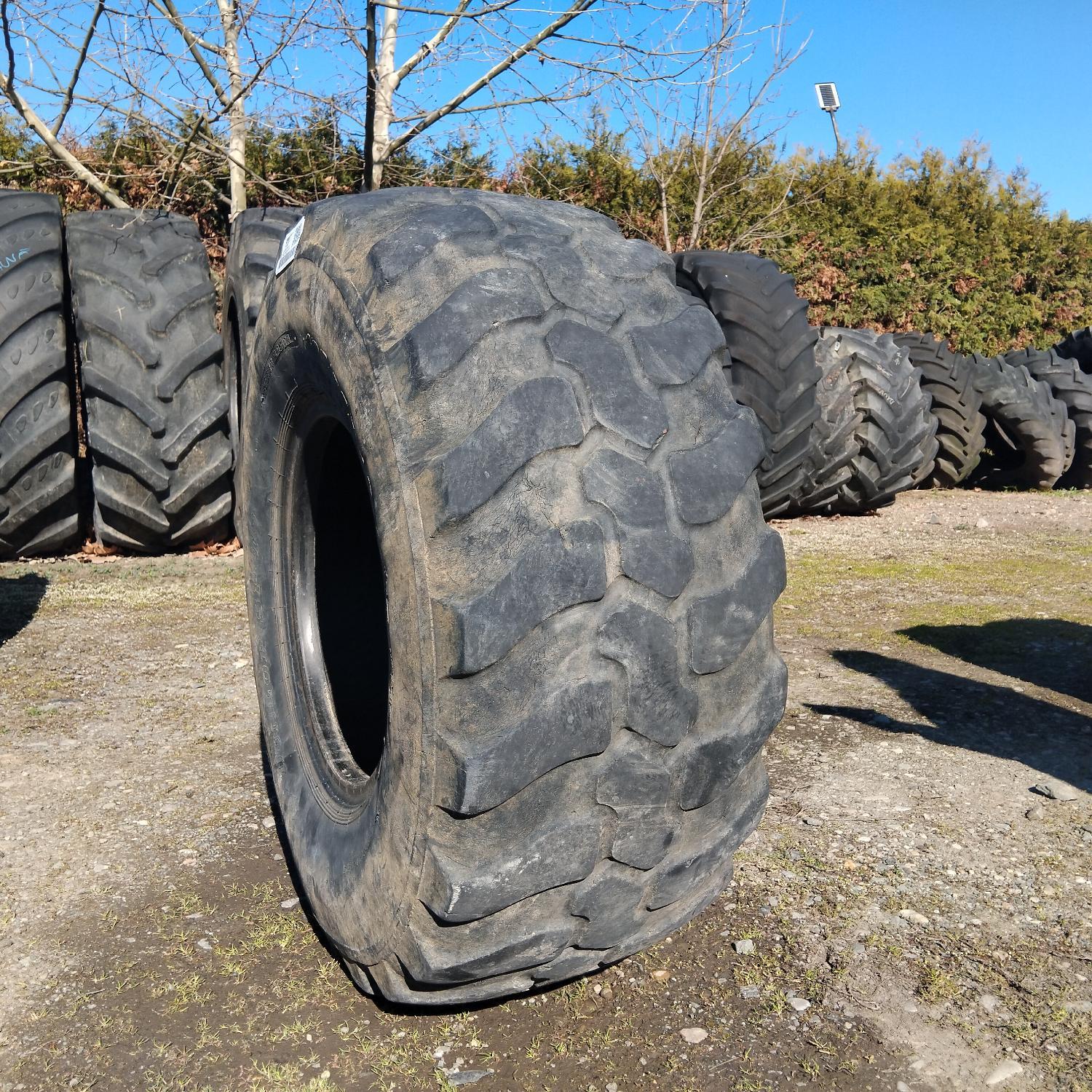  Cauciucuri 405/70R18  Dunlop