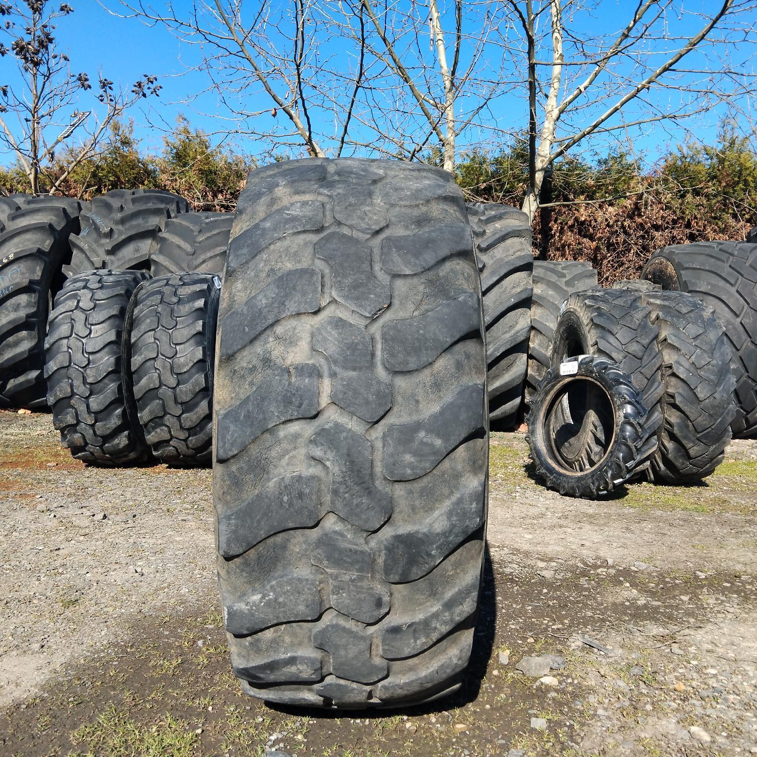  Cauciucuri 405/70R18  Dunlop