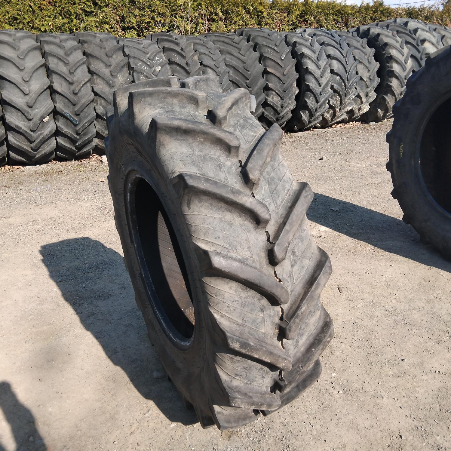  Cauciucuri 14.9R24 (380/85R24) Taurus