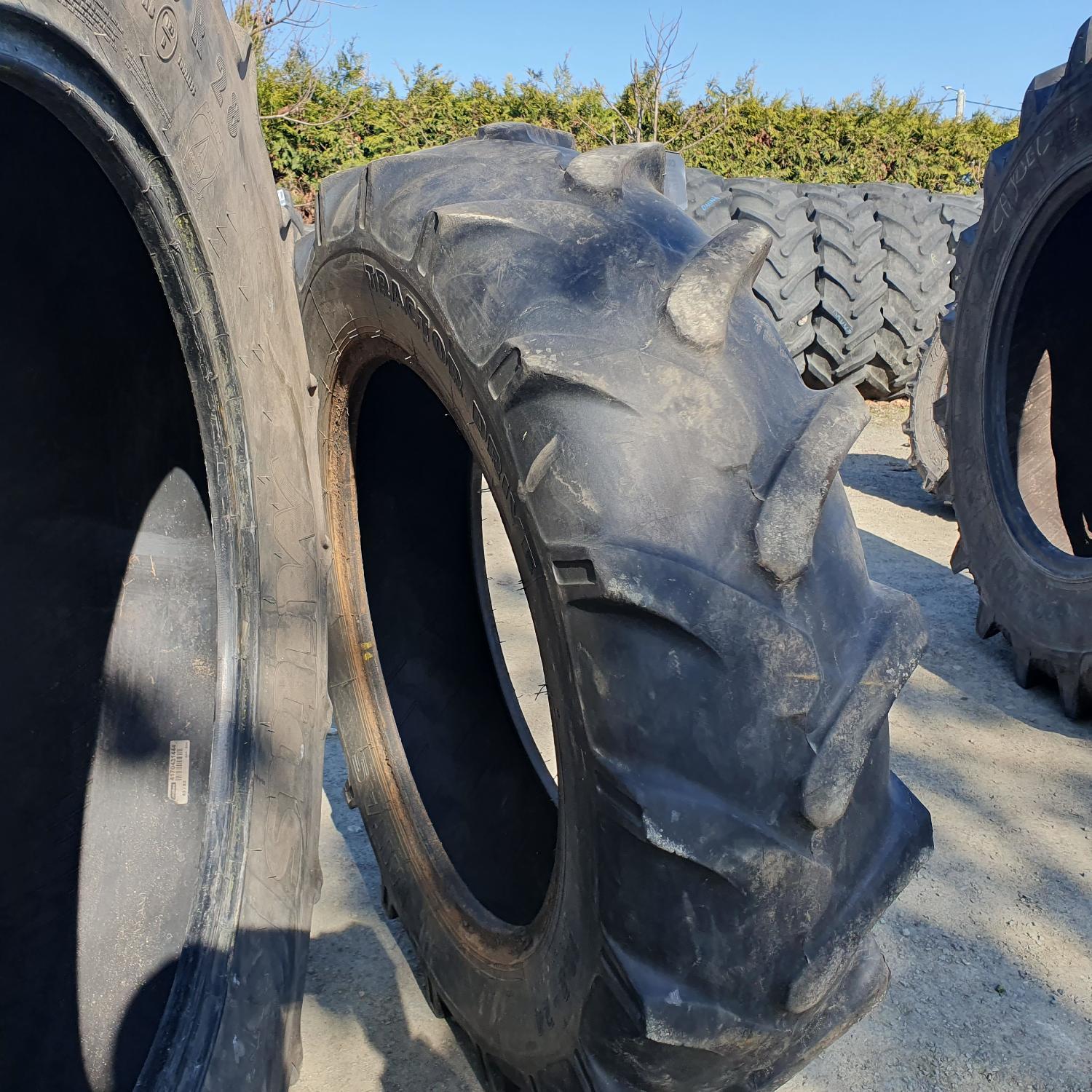  Cauciucuri 11.2-24 (280/85R24) Mitas