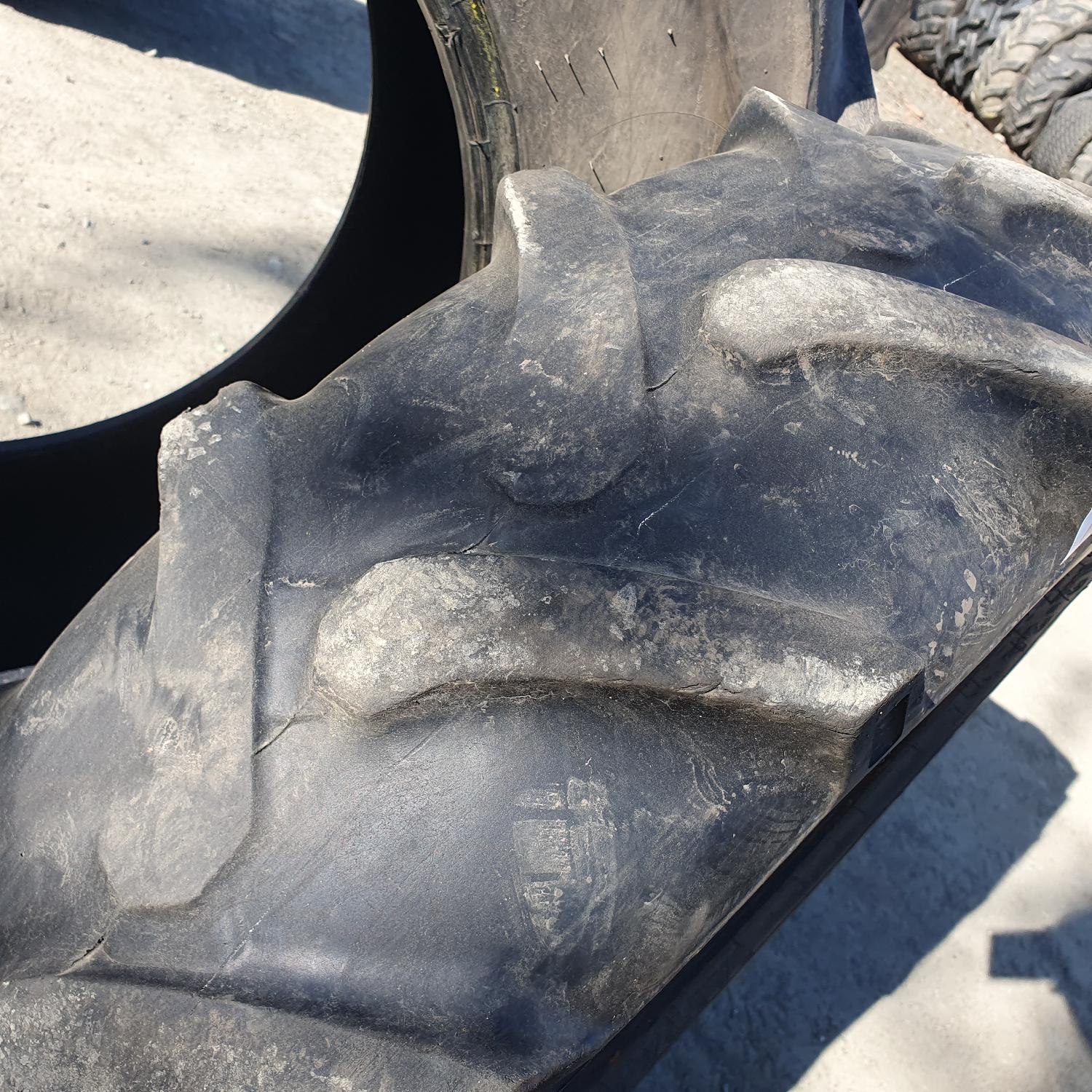  Cauciucuri 11.2-24 (280/85R24) Mitas