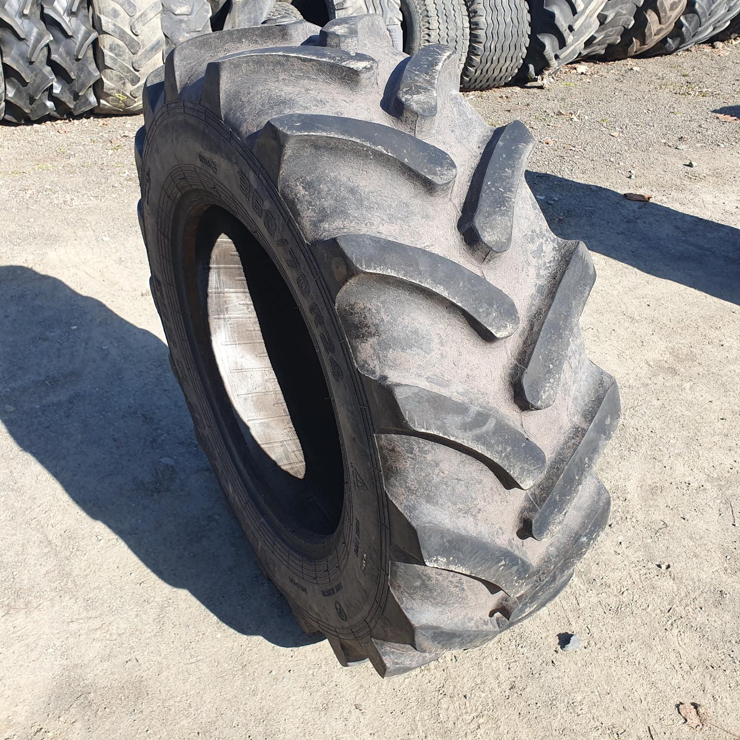  Cauciucuri 360/70R24  Nortec