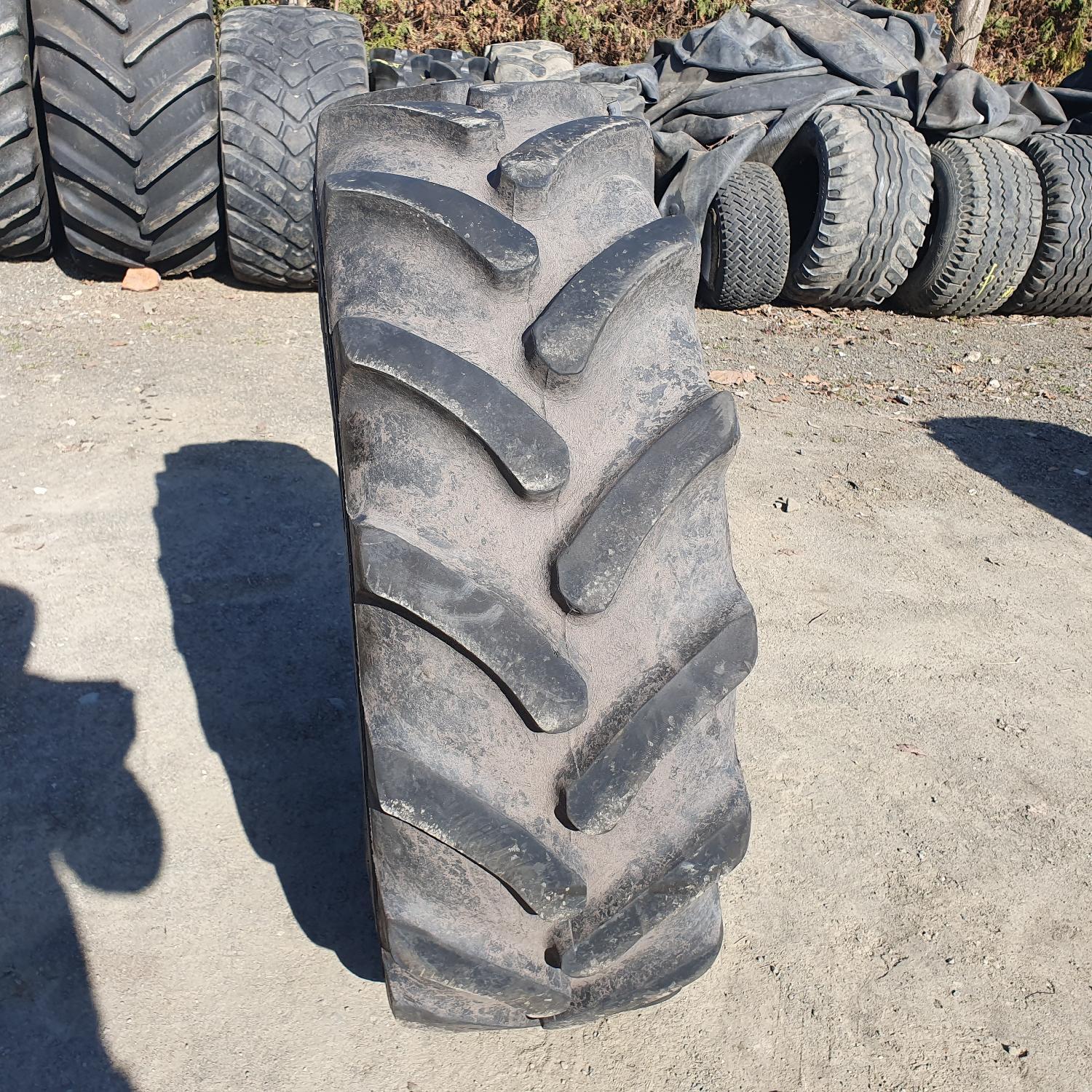  Cauciucuri 360/70R24  Nortec
