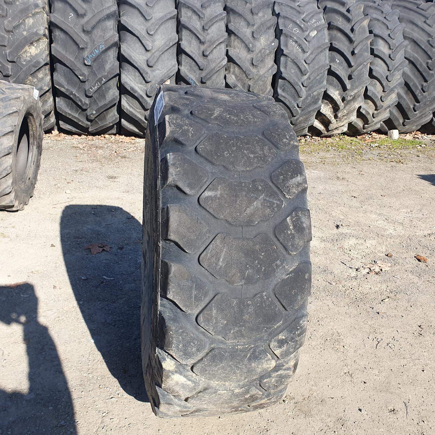  Cauciucuri 12.5/80-18 (12.5R18) Armour